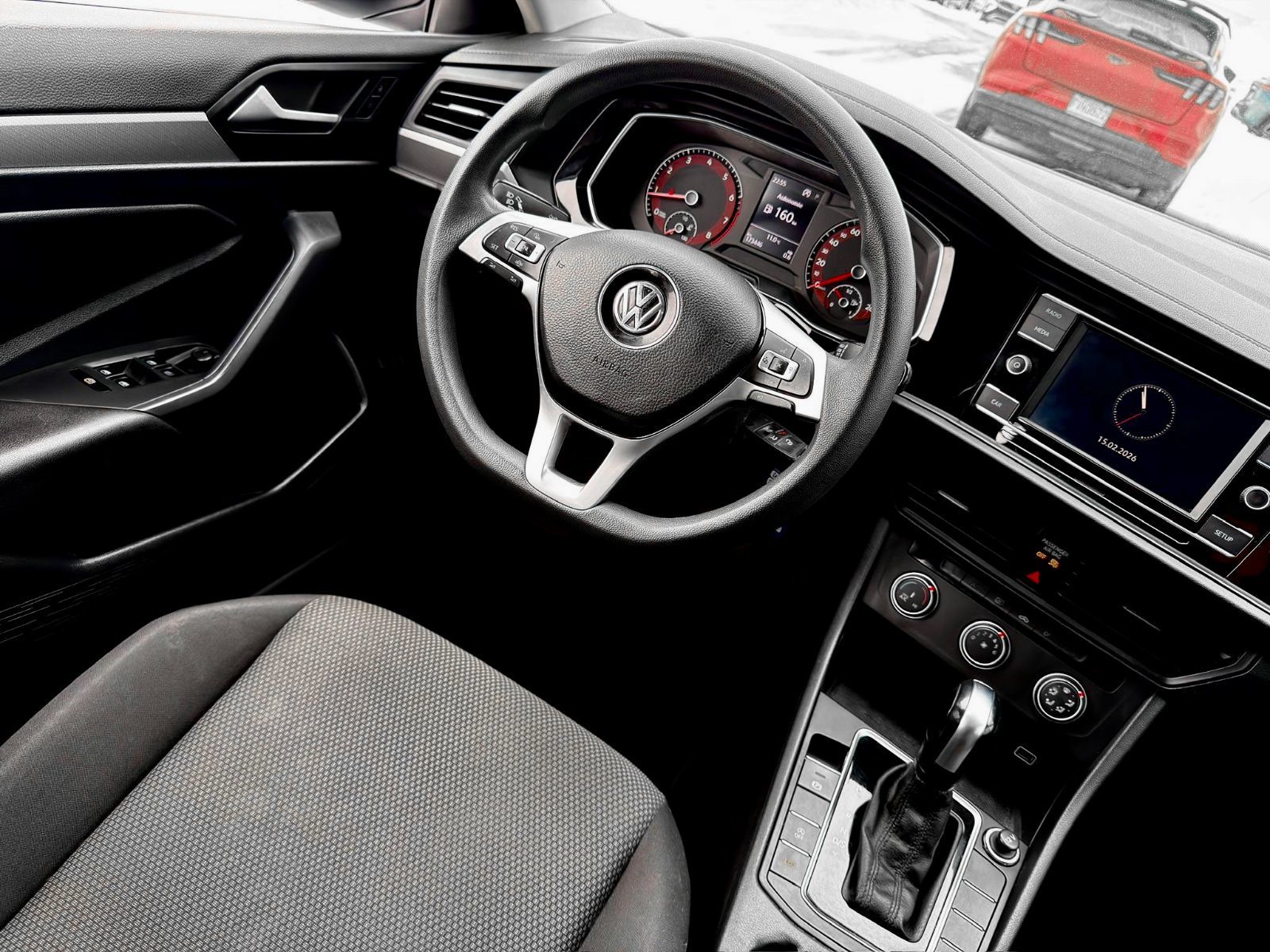 Volkswagen Jetta Comfortline 2019-16