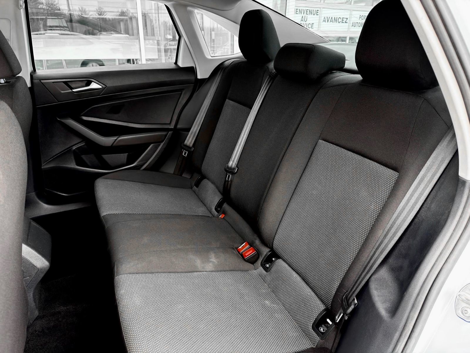 Volkswagen Jetta Comfortline 2019-15