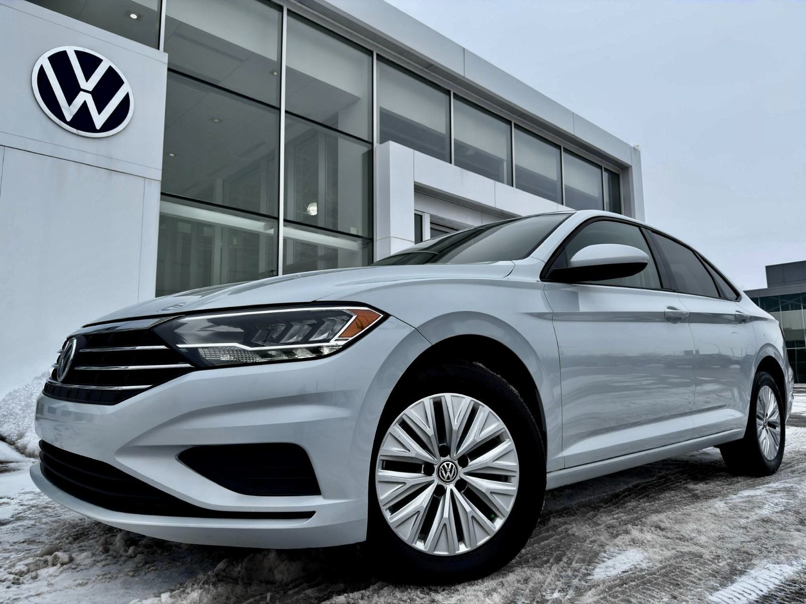 Volkswagen Jetta Comfortline 2019-1