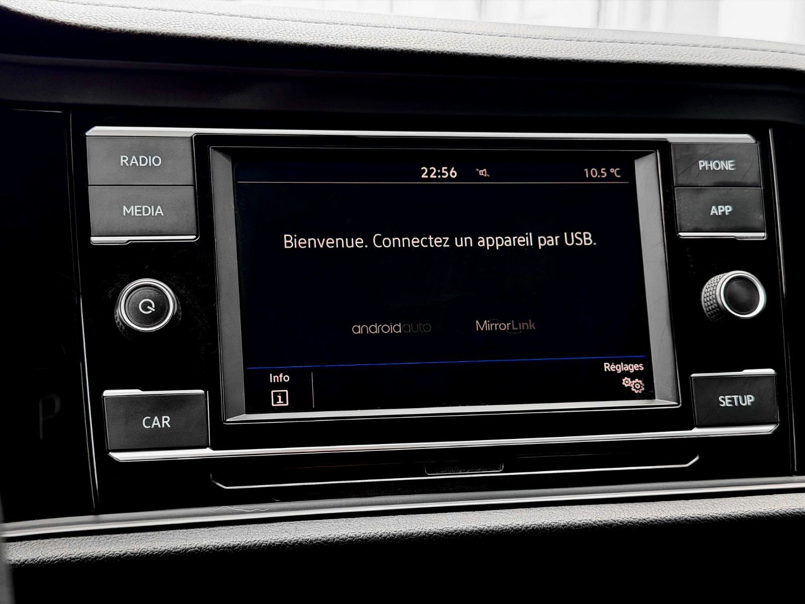 Volkswagen Jetta Comfortline 2019-24