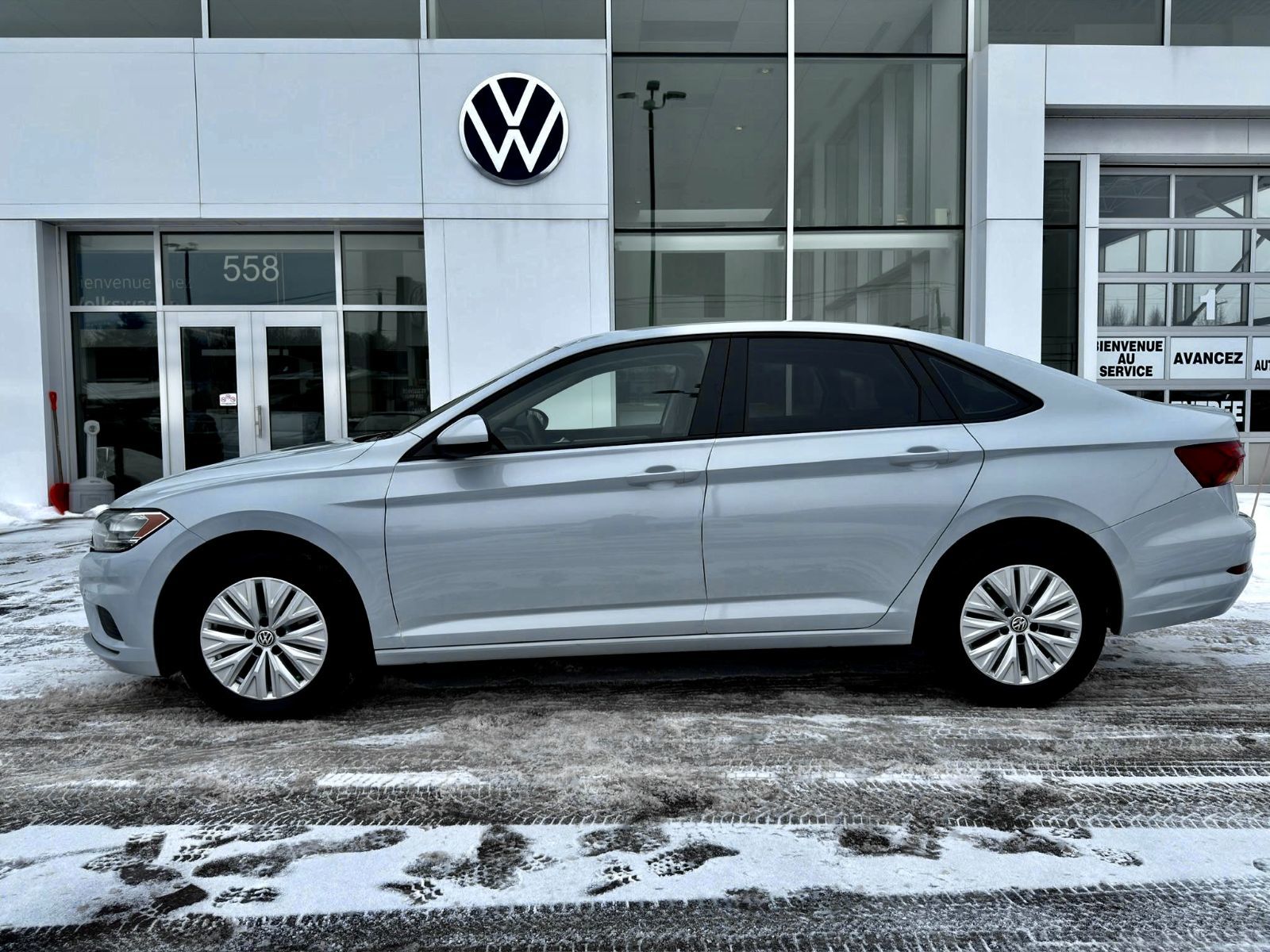 Volkswagen Jetta Comfortline 2019-7