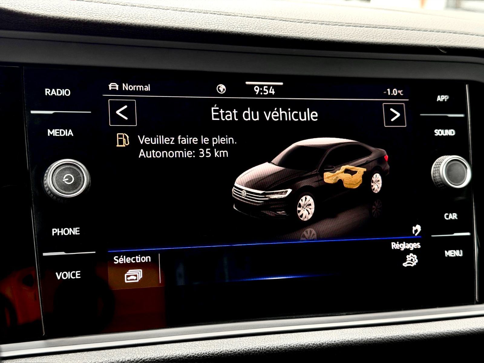 Volkswagen Jetta Comfortline 2022-28