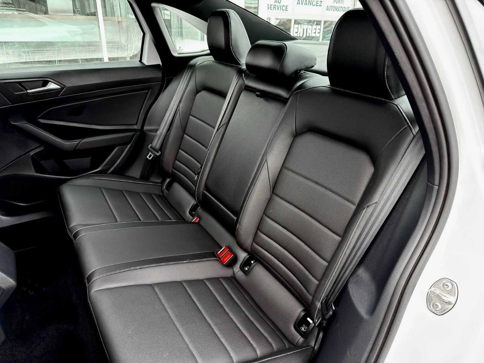 Volkswagen Jetta Comfortline 2022-19