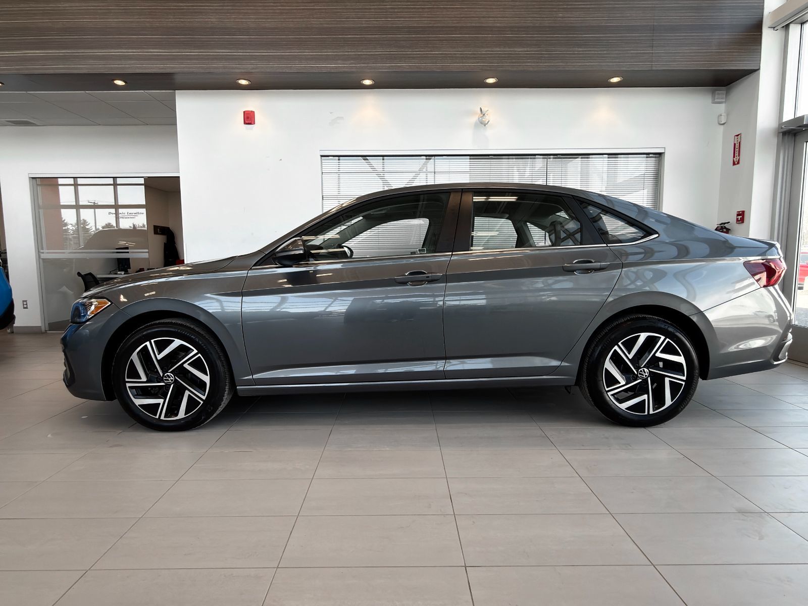 2022 Volkswagen Jetta Highline-8