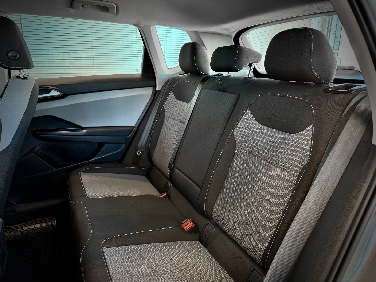 2022 Volkswagen Taos Trendline-20