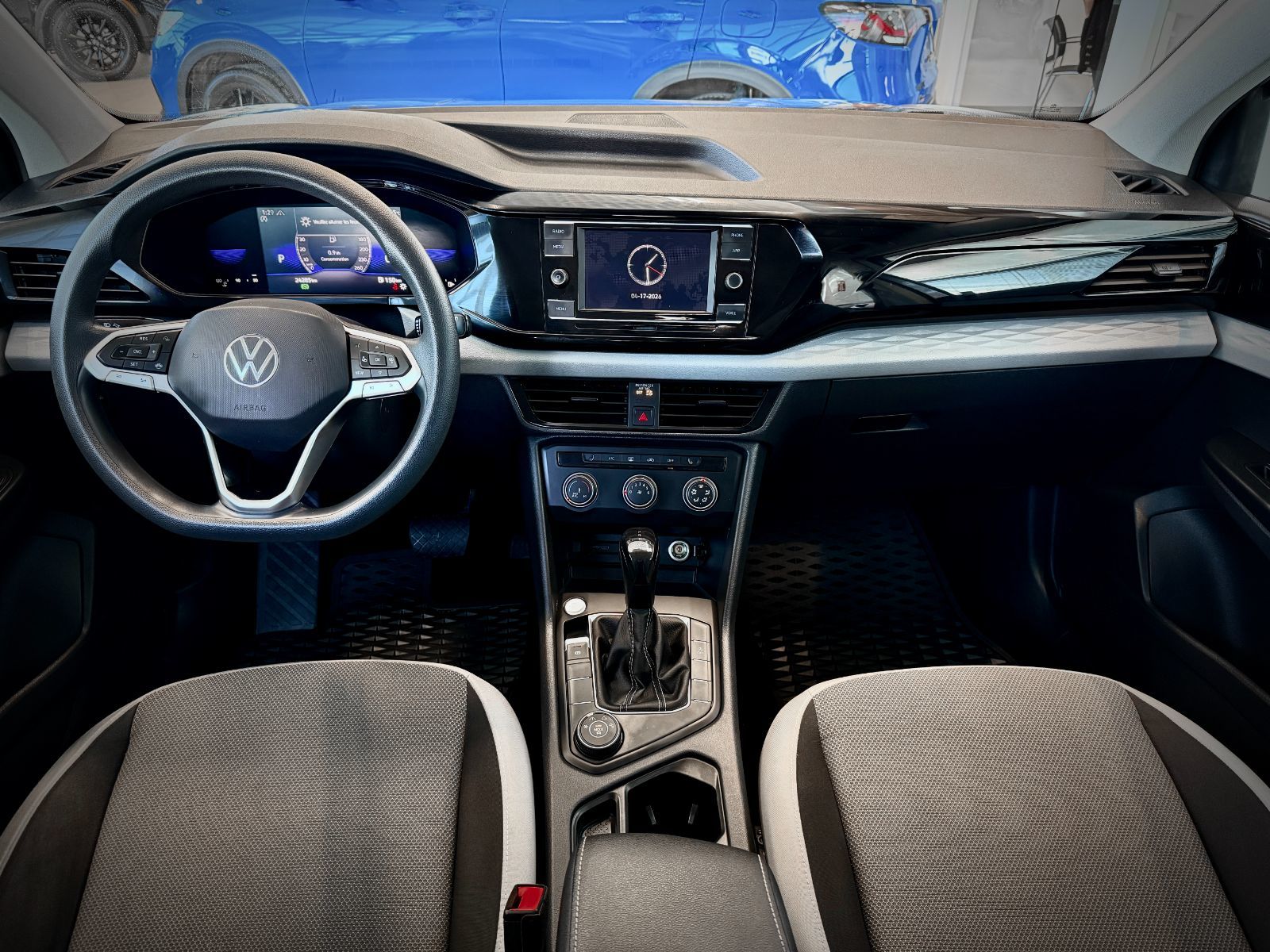 2022 Volkswagen Taos Trendline-23