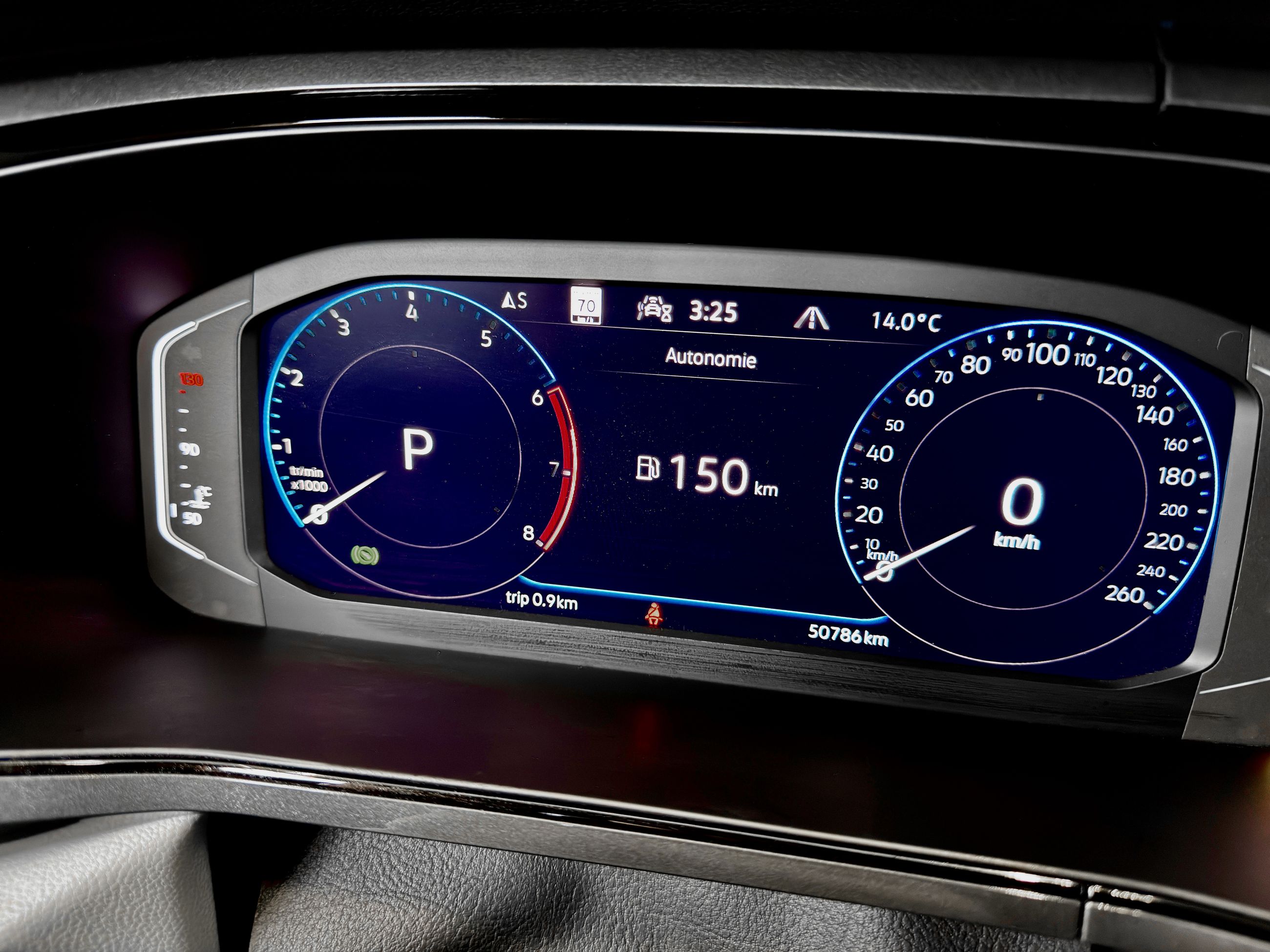 Volkswagen Taos Highline 2023-25