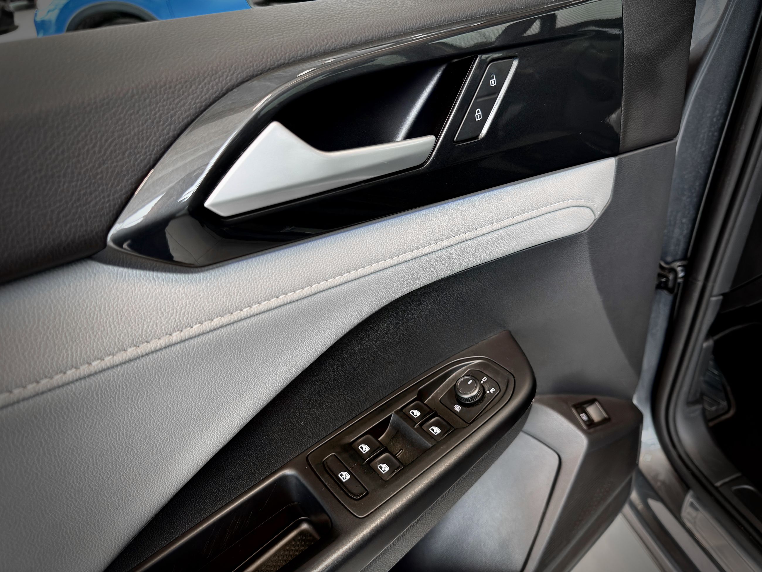 Volkswagen Taos Highline 2023-31