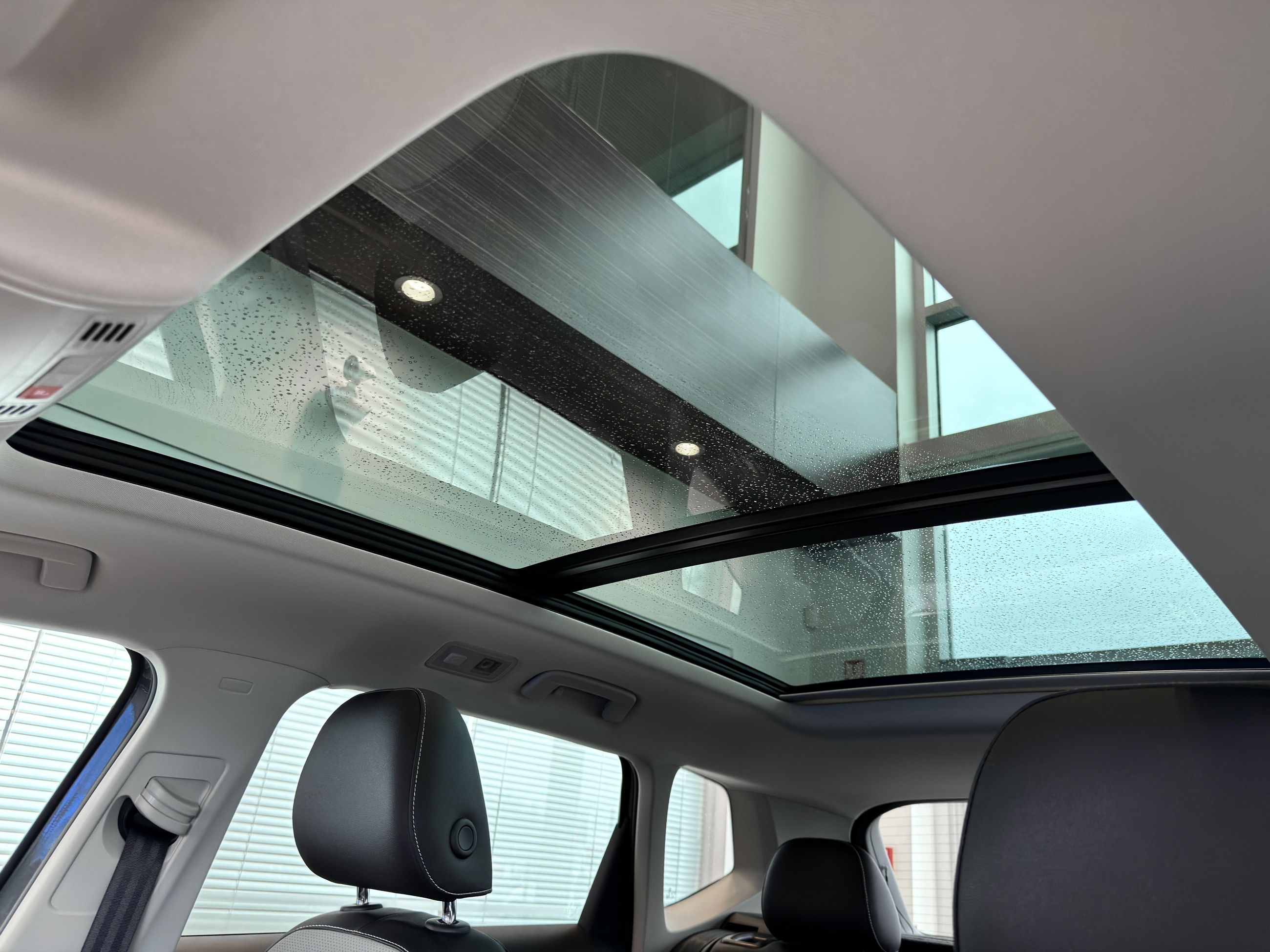 Volkswagen Taos Highline 2023-15