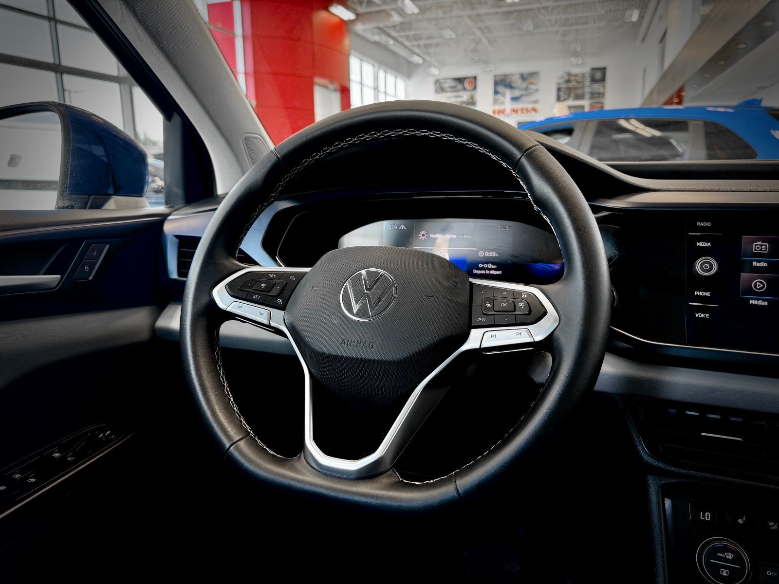 2023 Volkswagen Taos Comfortline-23