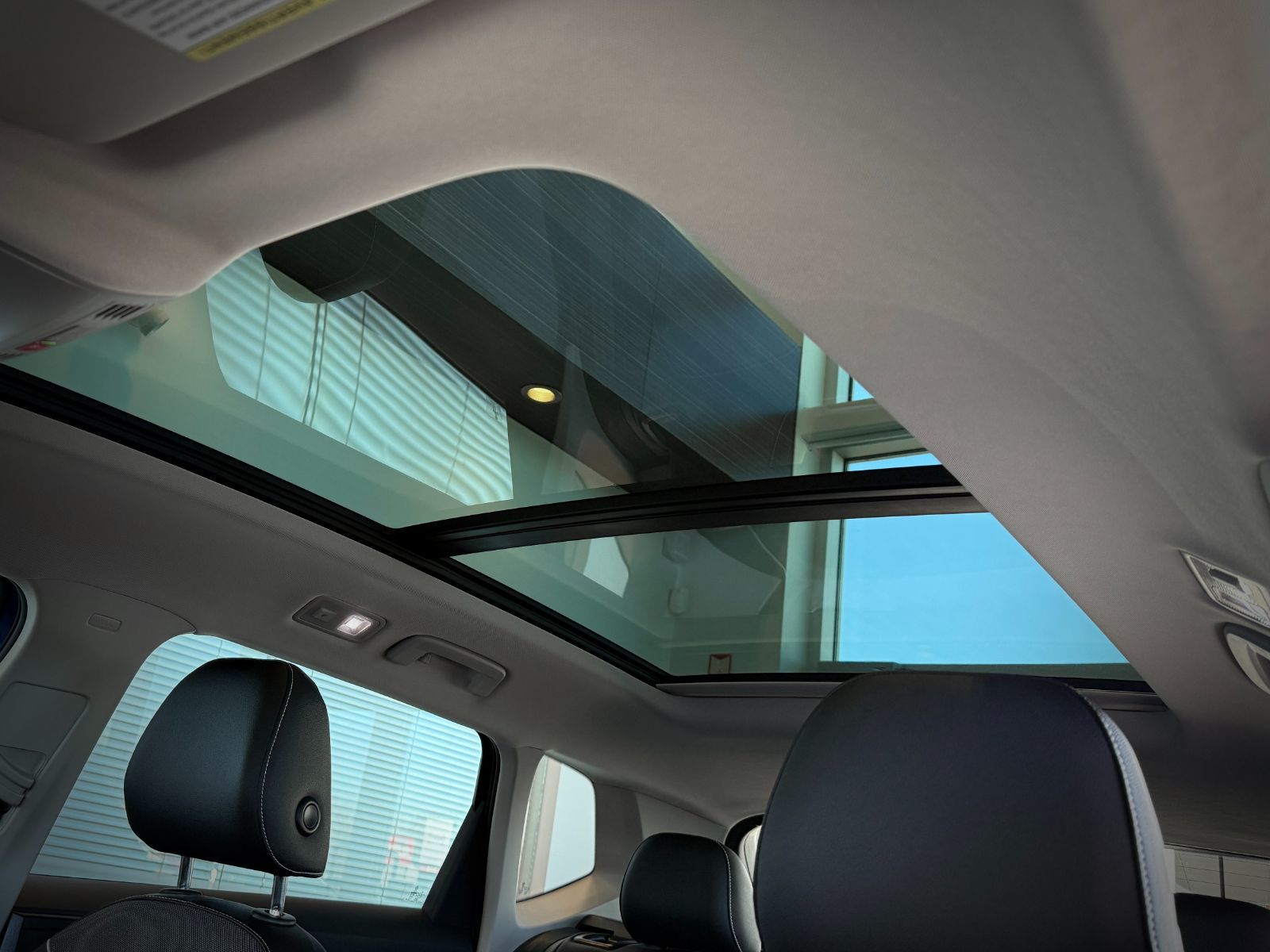 2023 Volkswagen Taos Comfortline-16