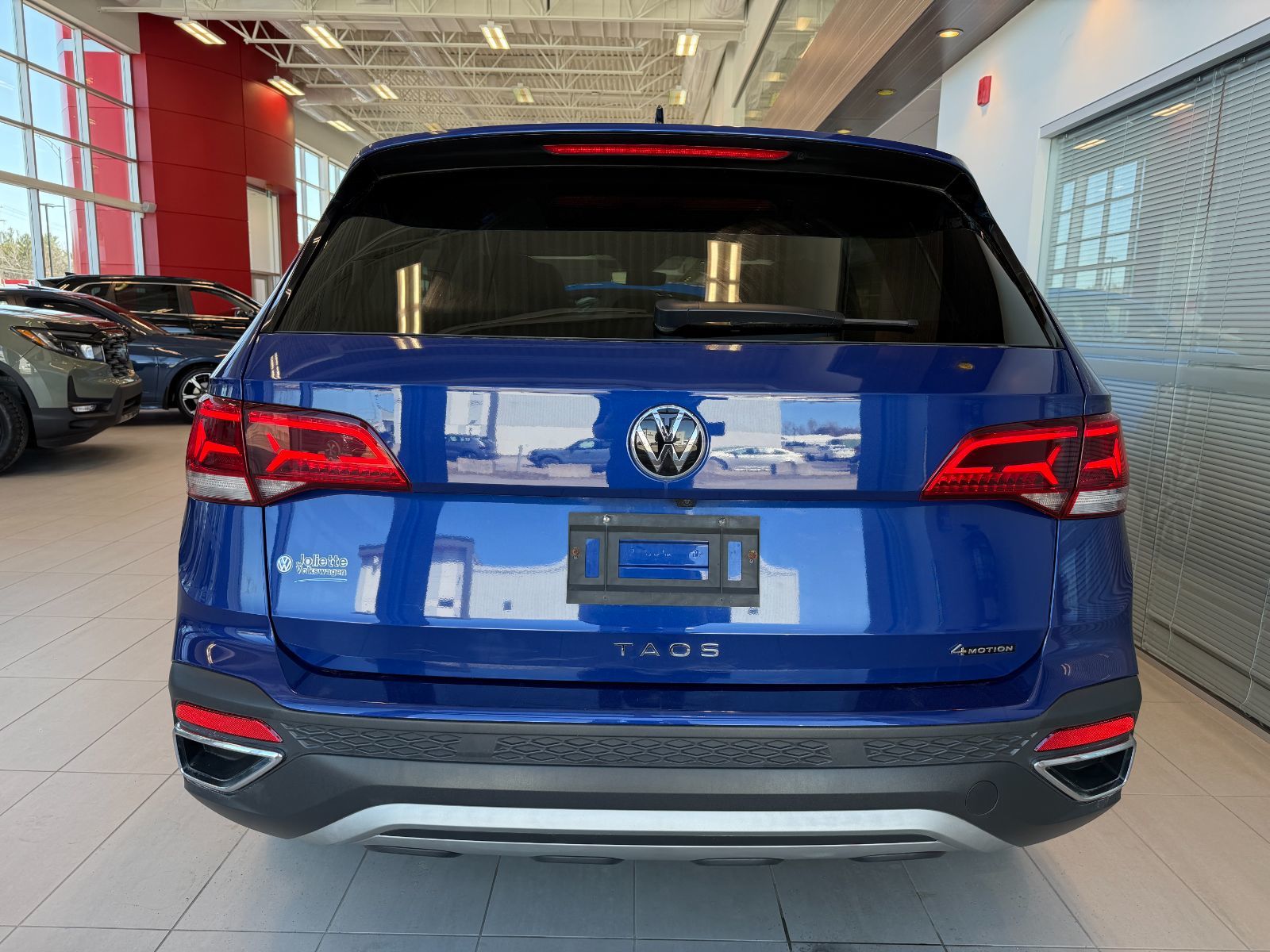 2023 Volkswagen Taos Comfortline-10