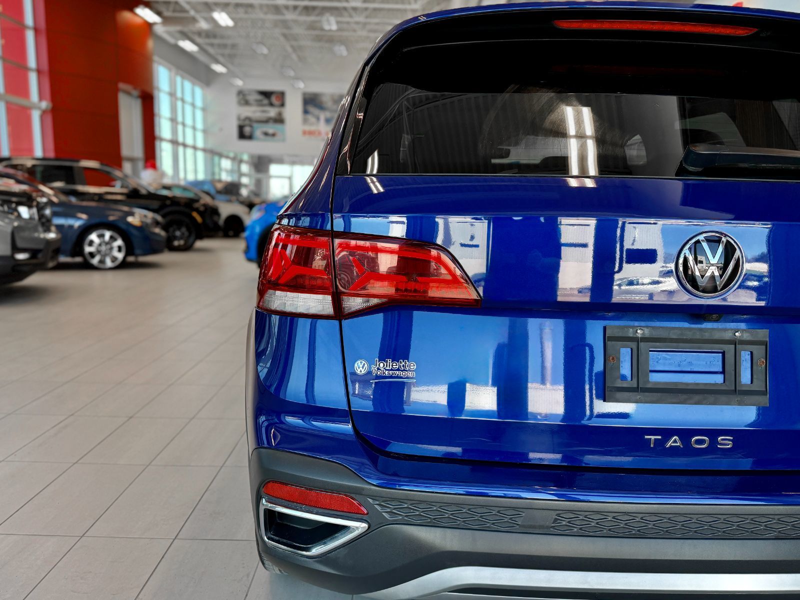 2023 Volkswagen Taos Comfortline-11