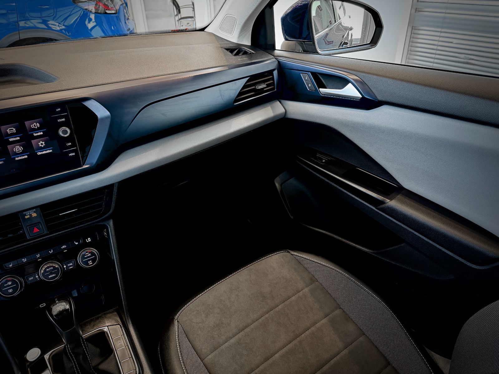 2023 Volkswagen Taos Comfortline-22