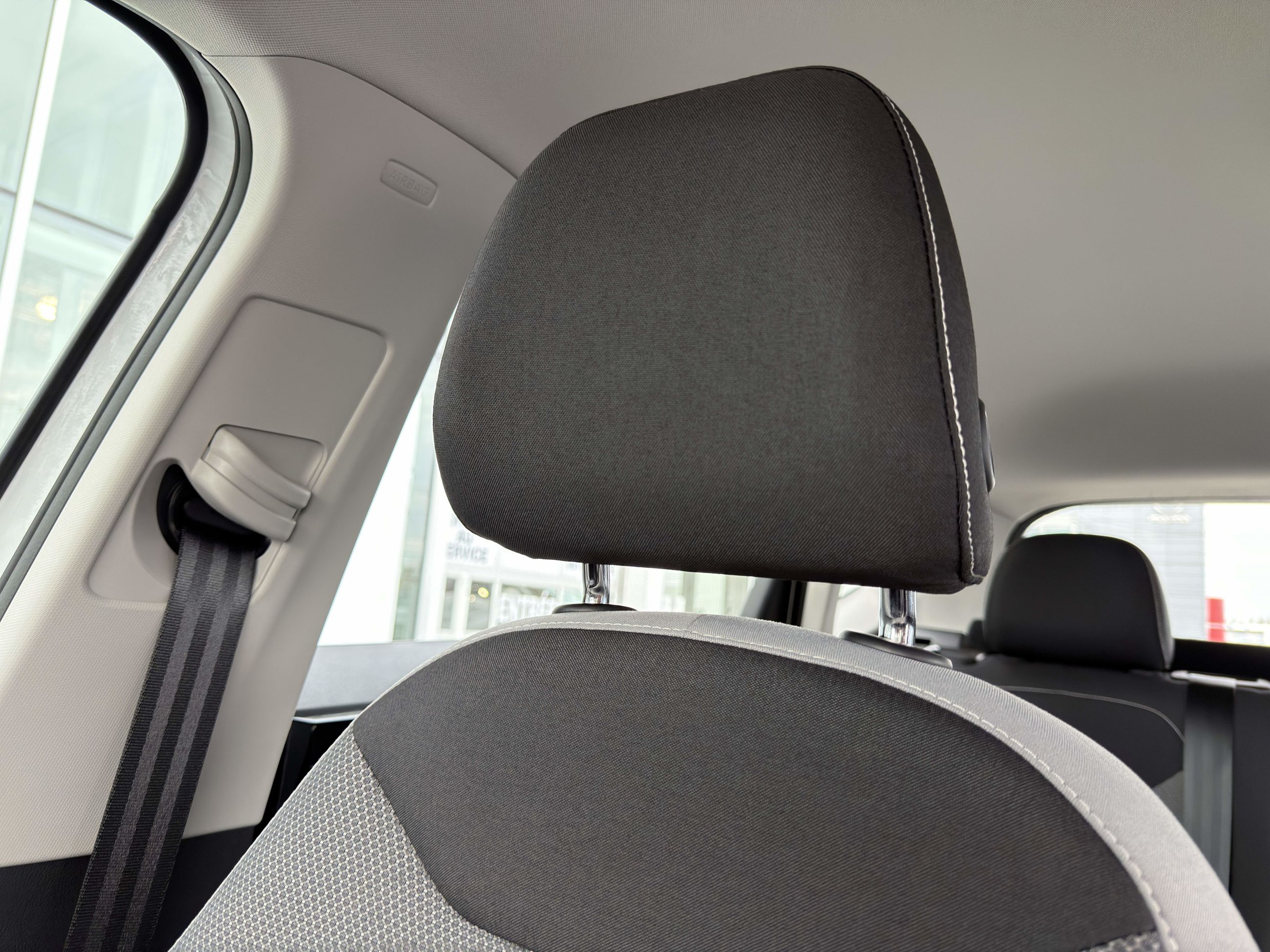 Volkswagen Taos Trendline 2024-14