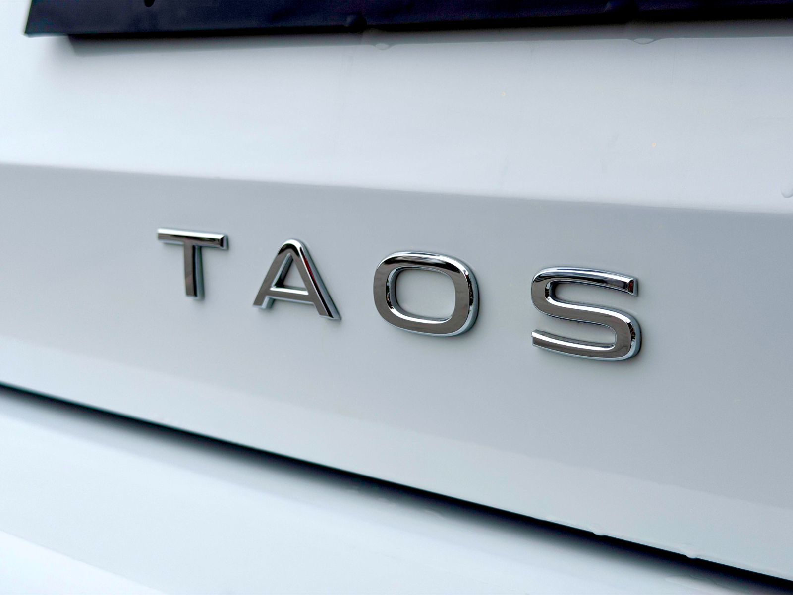 Volkswagen Taos Trendline 2024-10