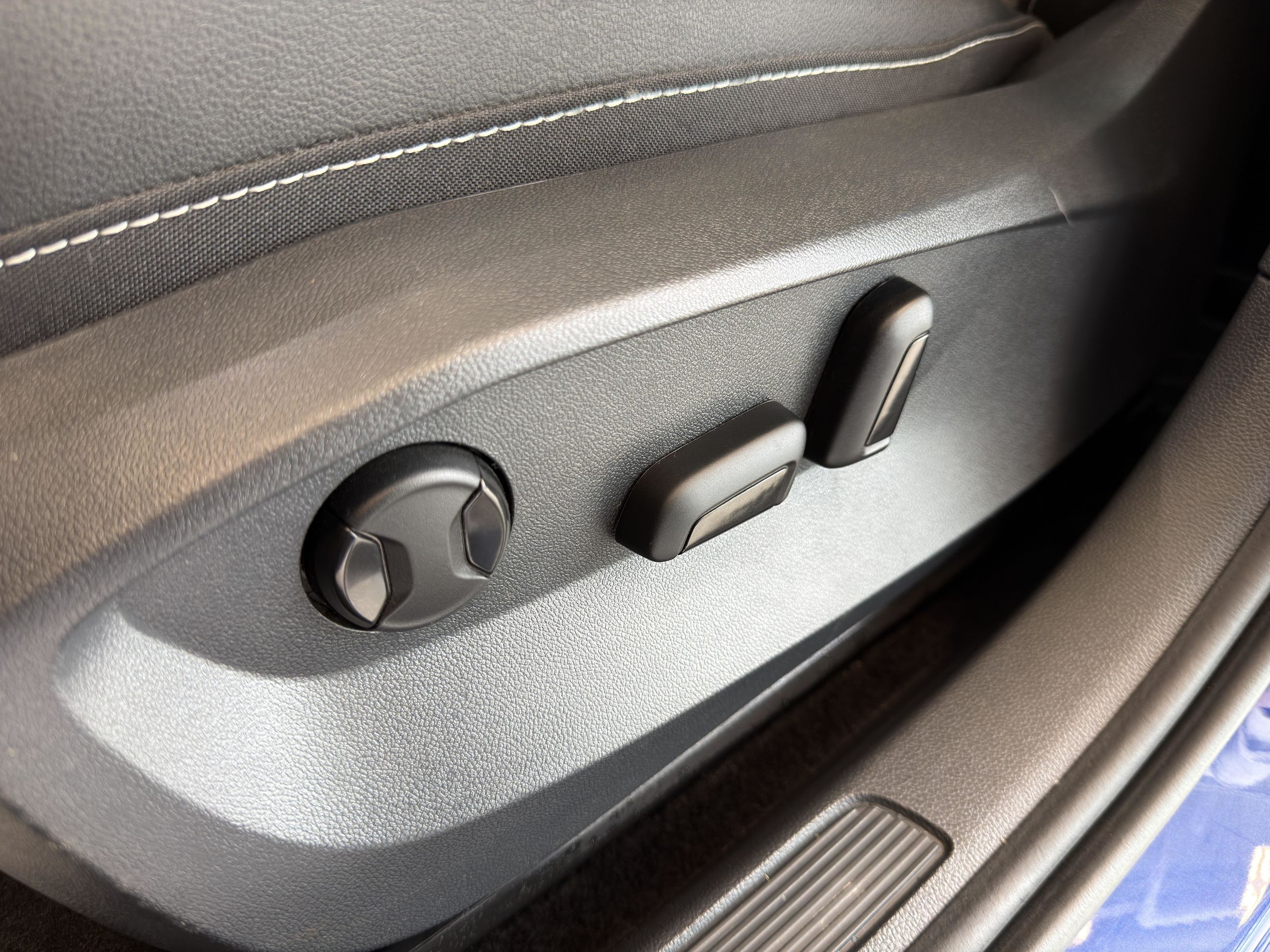 Volkswagen Taos Highline 2024-34