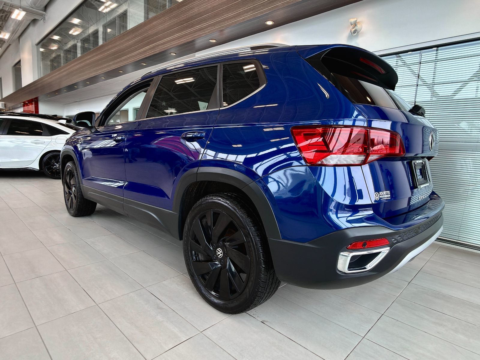 Volkswagen Taos Highline 2024-7