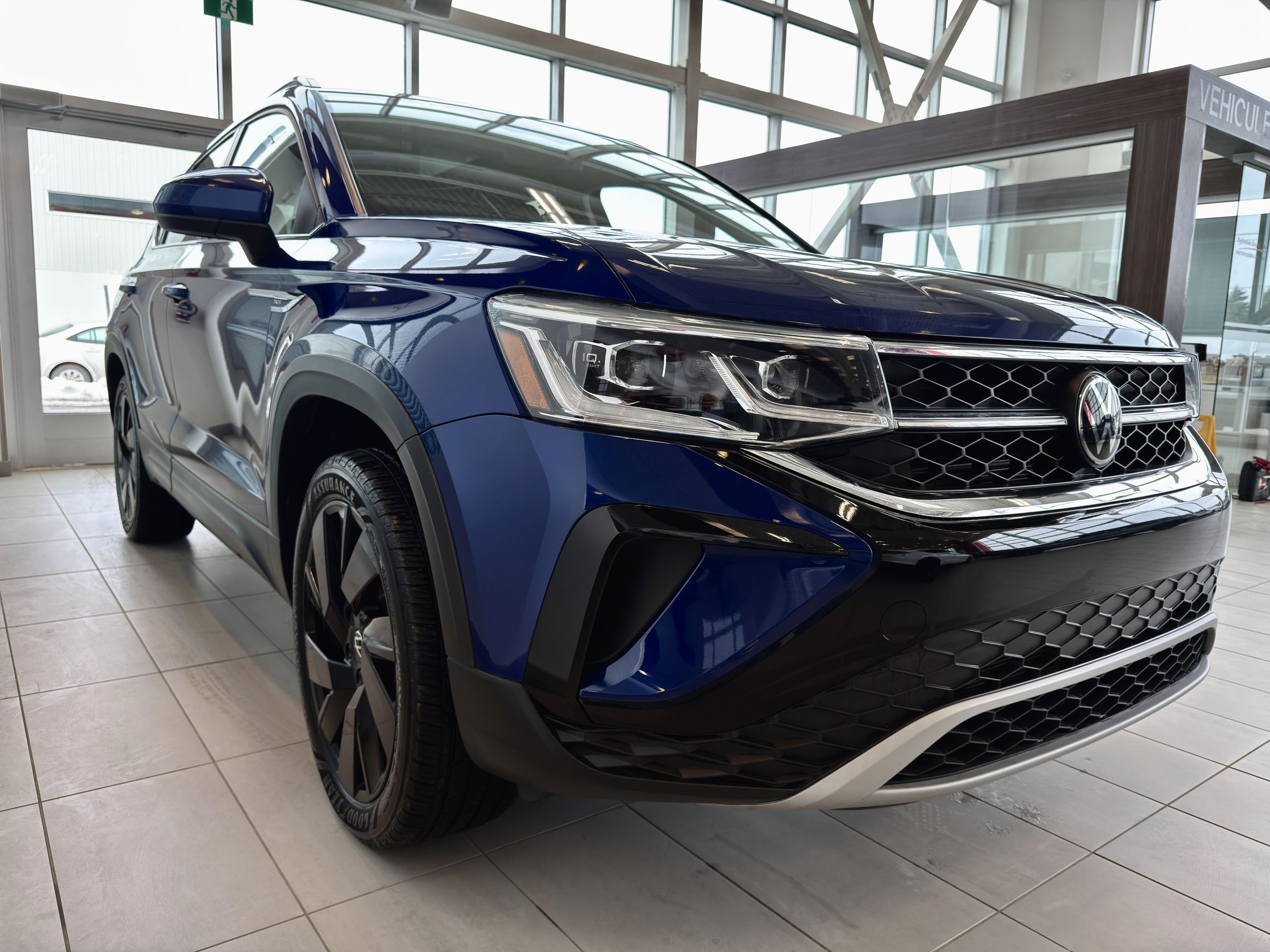 Volkswagen Taos Highline 2024-5