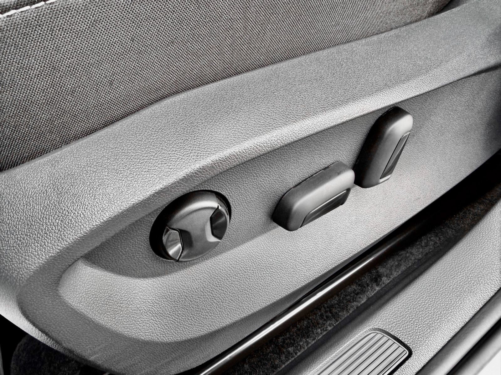 Volkswagen Taos Comfortline Black Edition 2025-31