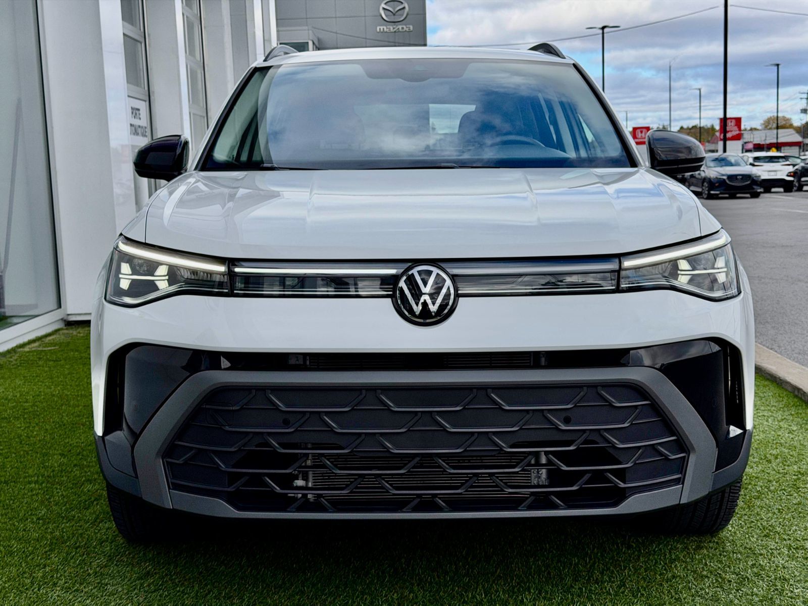 Volkswagen Taos Comfortline Black Edition 2025-3