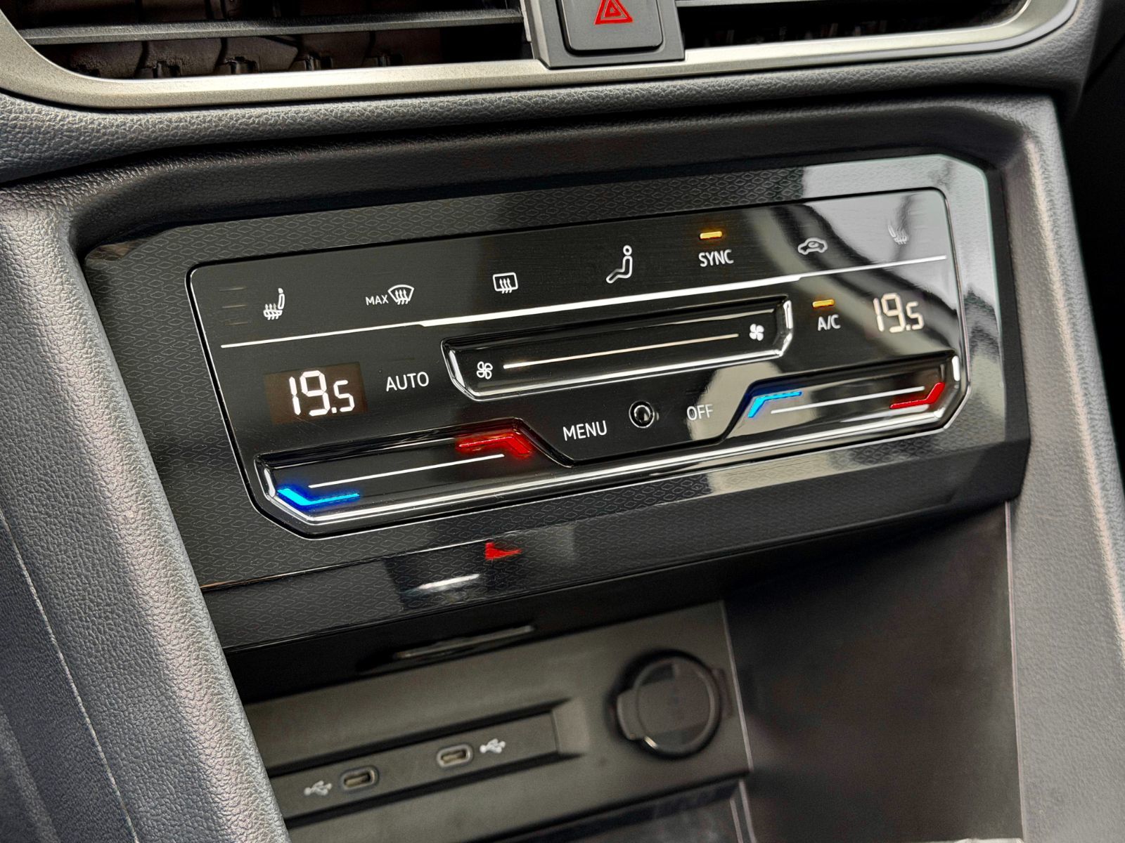 Volkswagen Taos Comfortline Black Edition 2025-27