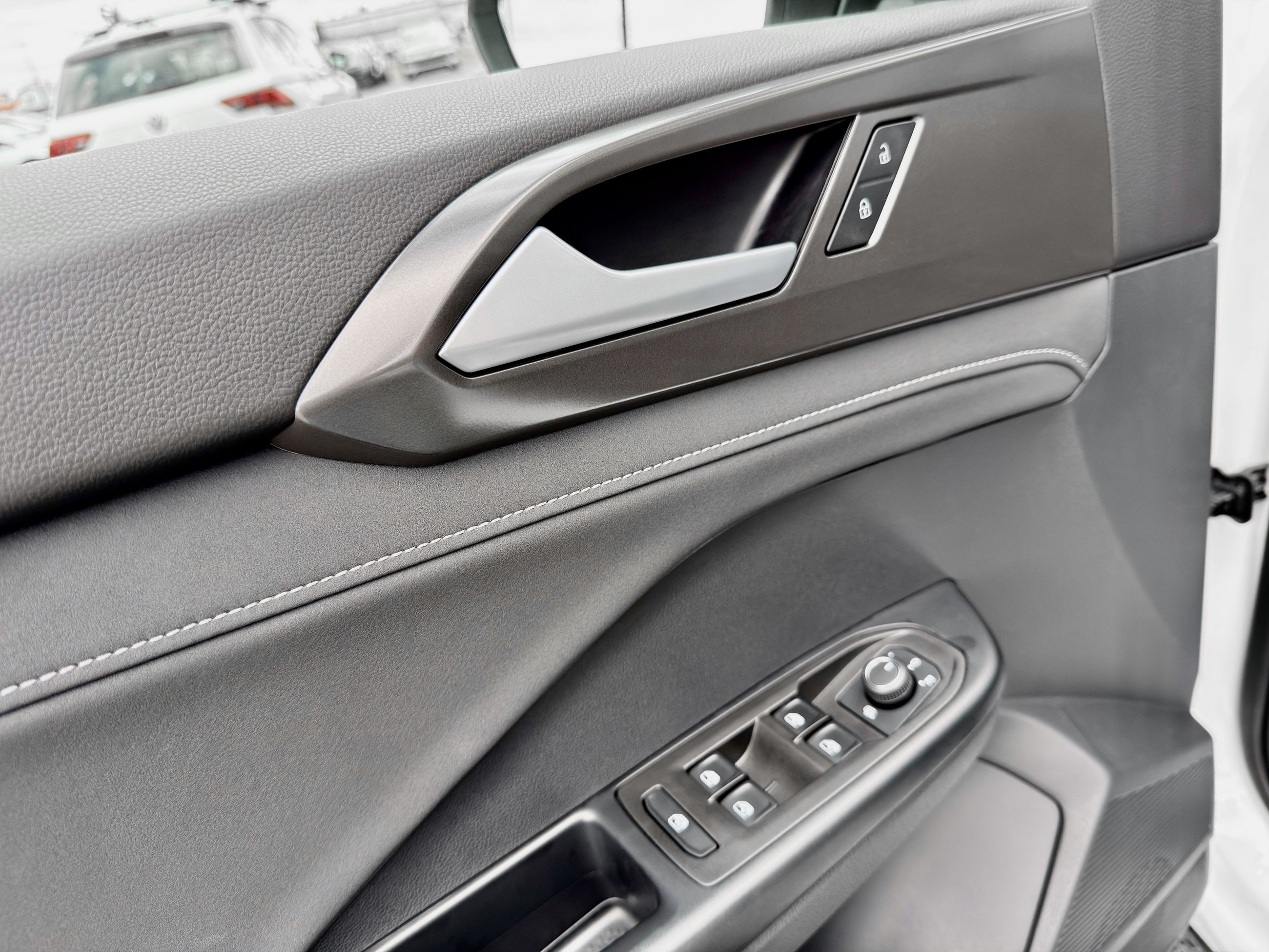 Volkswagen Taos Comfortline Black Edition 2025-30