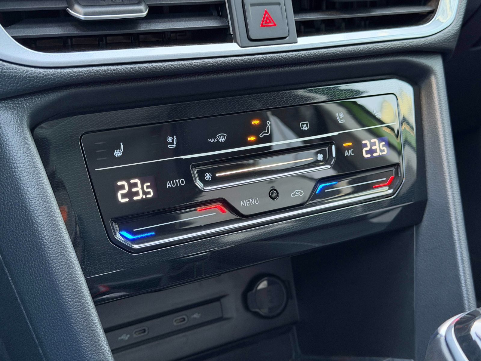 Volkswagen Taos Highline 2025-25