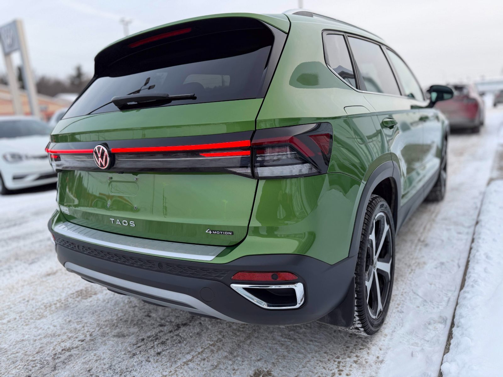 Volkswagen Taos Highline 2025-7