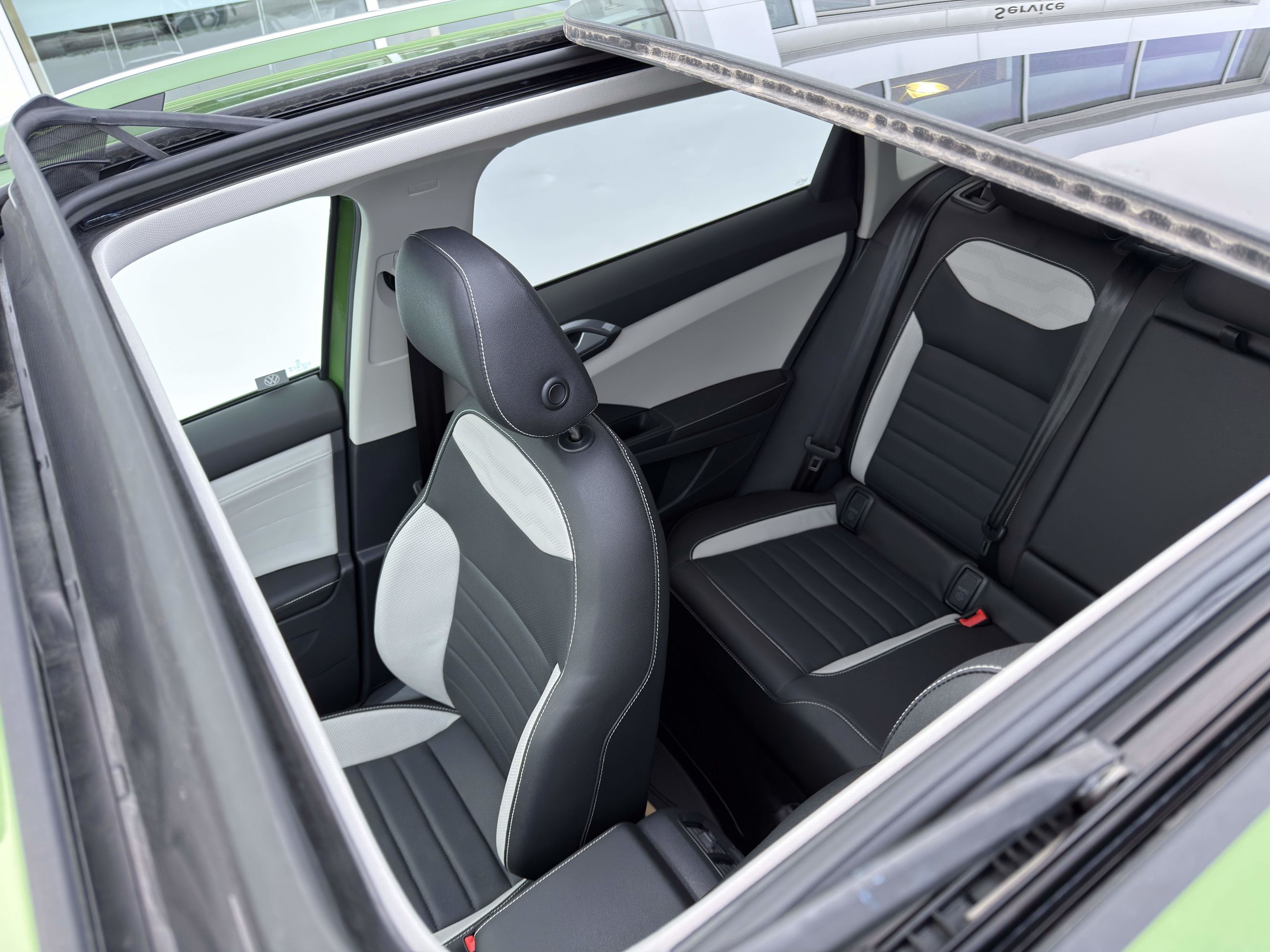 Volkswagen Taos Highline 2025-2