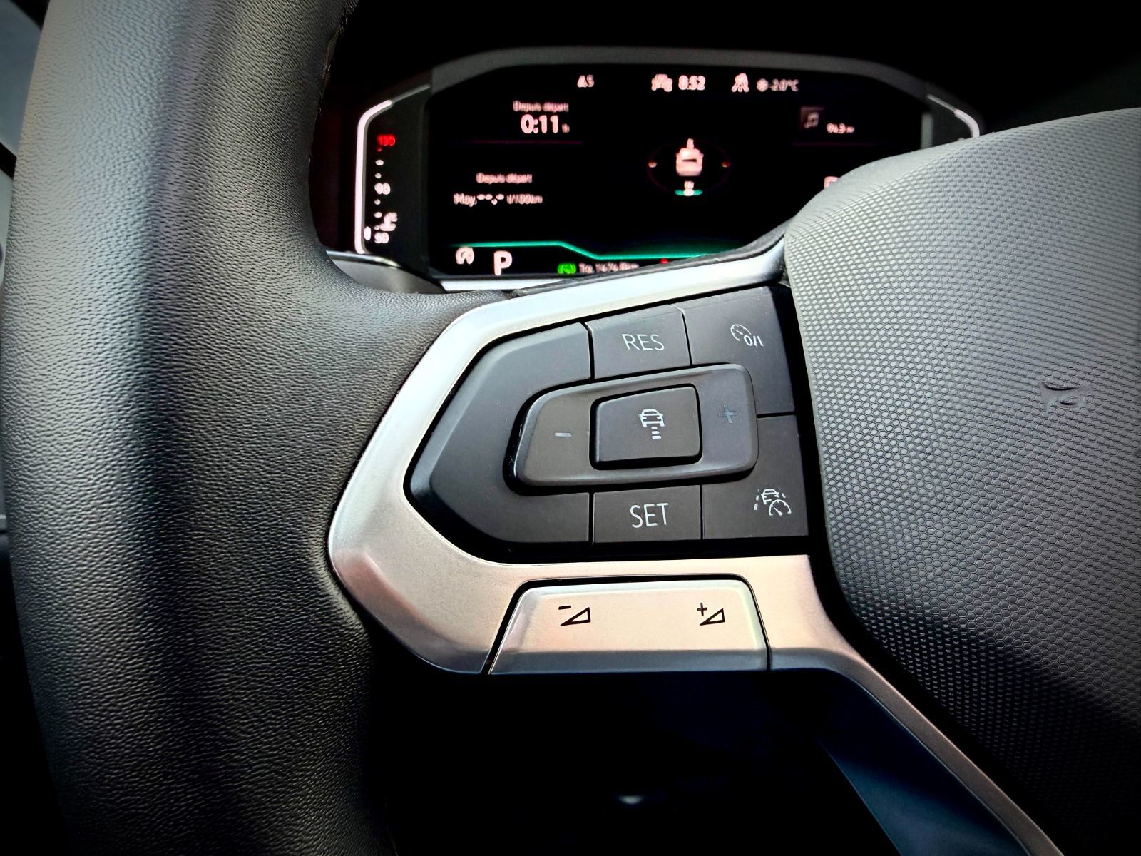 Volkswagen Taos Comfortline Black Edition 2025-19