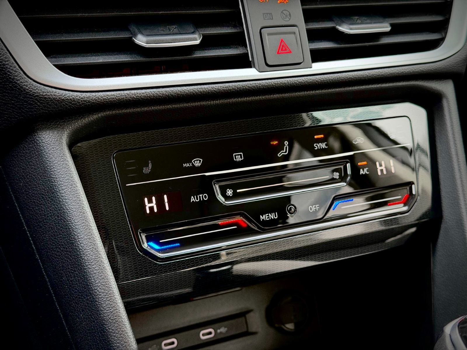 Volkswagen Taos Comfortline 2025-22