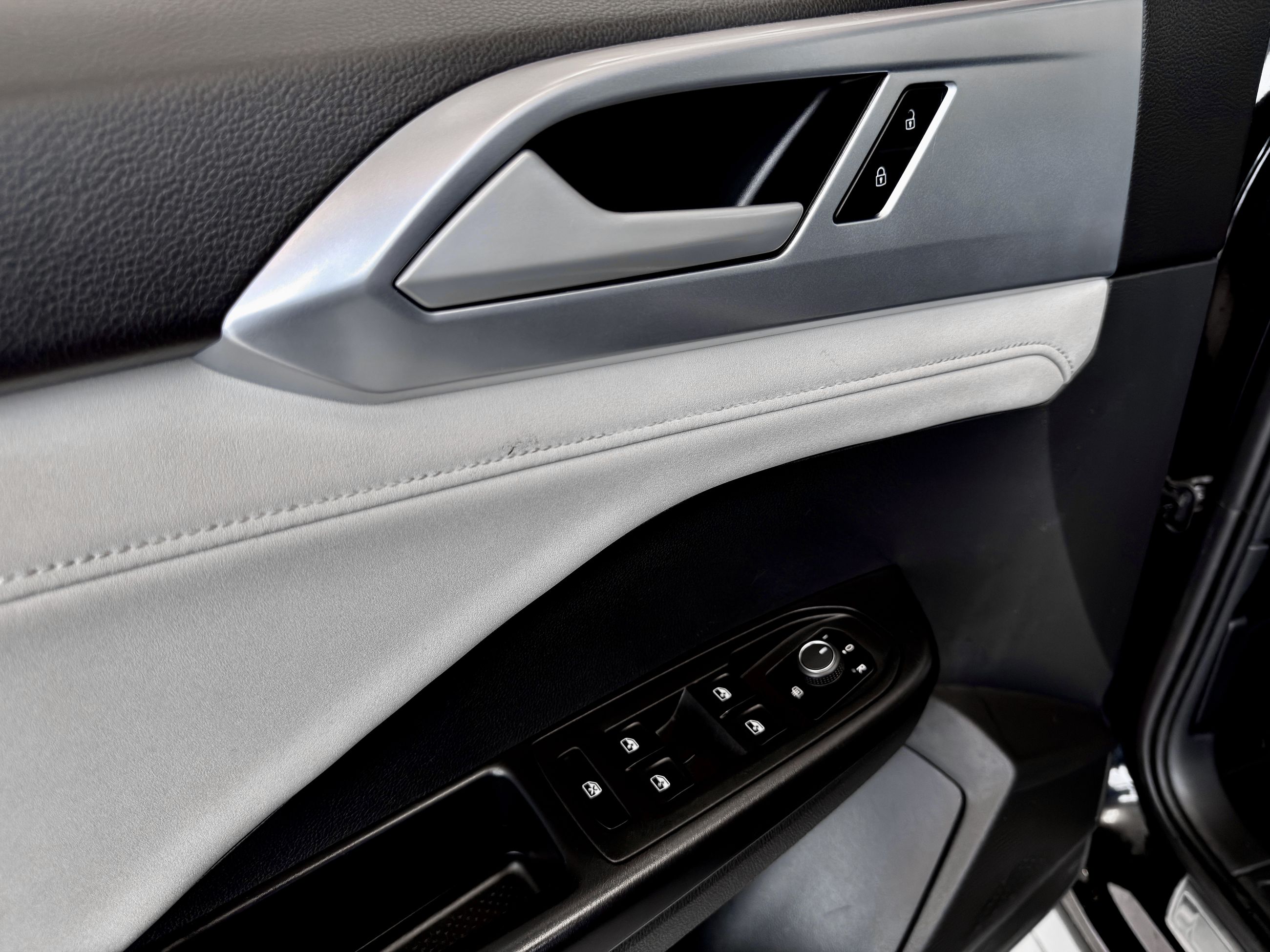 Volkswagen Taos Comfortline 2025-30