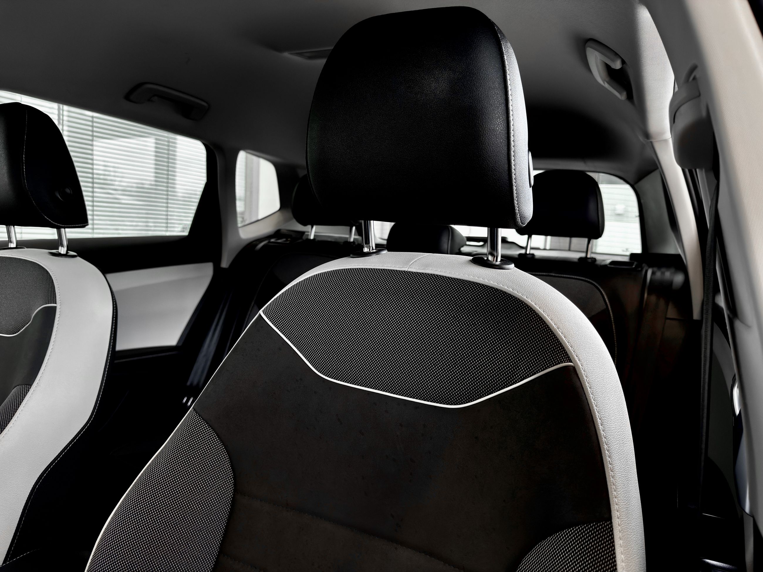 Volkswagen Taos Comfortline 2025-17