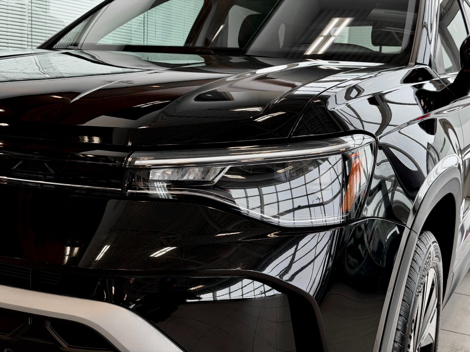 Volkswagen Taos Comfortline 2025-3