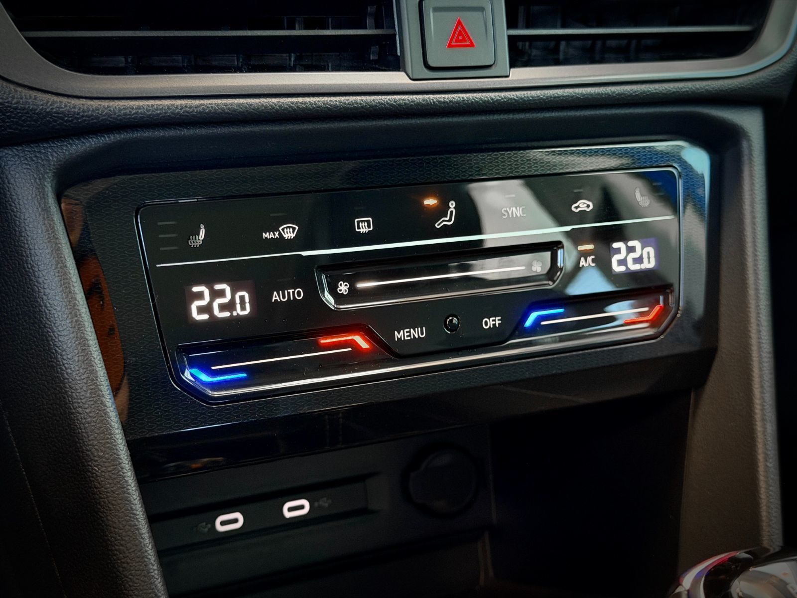2026 Volkswagen Taos Comfortline Black Edition-30