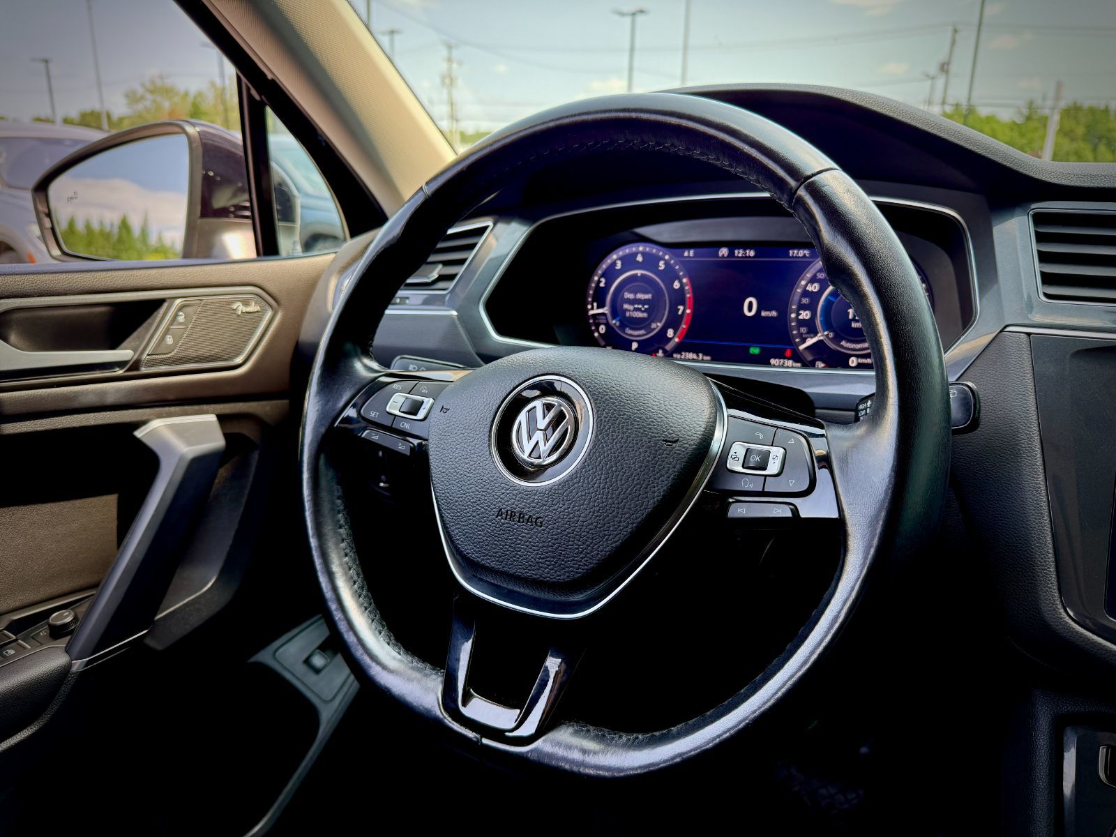 Volkswagen Tiguan Highline 2018-23