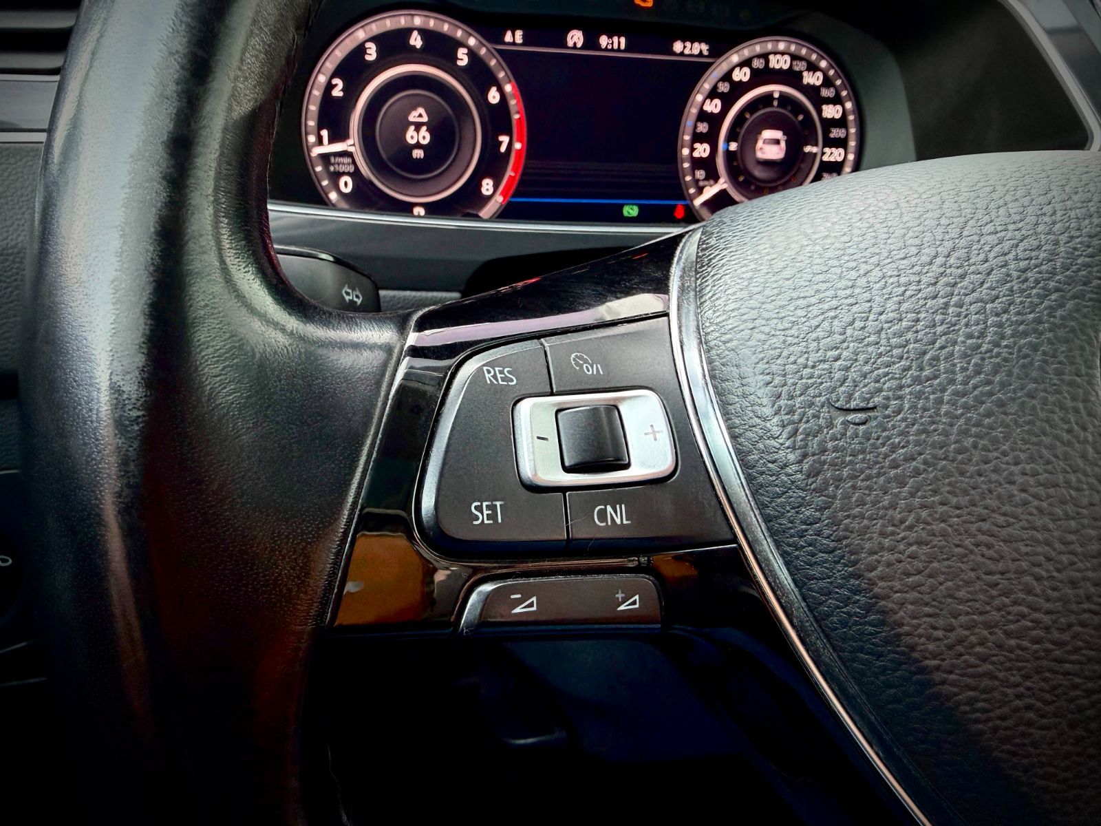 Volkswagen Tiguan Highline 2018-16