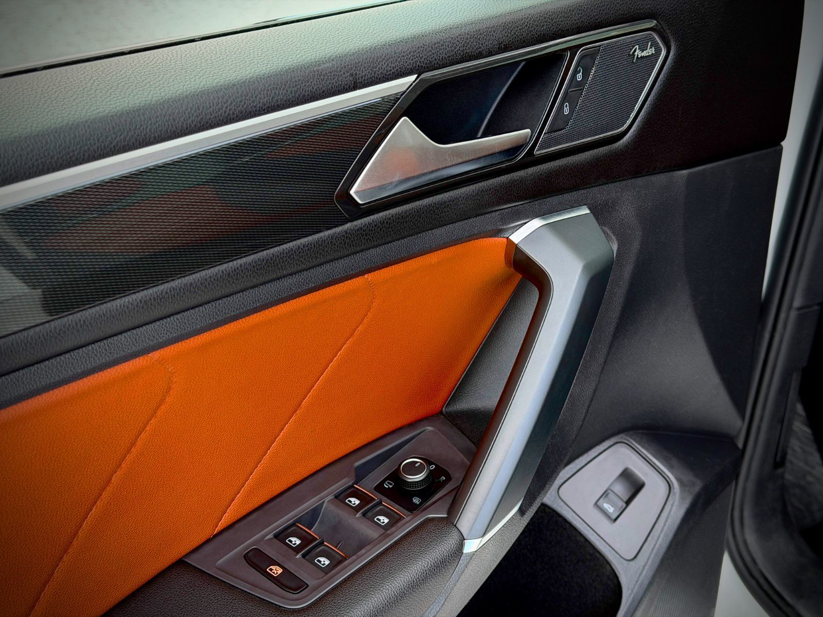 Volkswagen Tiguan Highline 2018-26