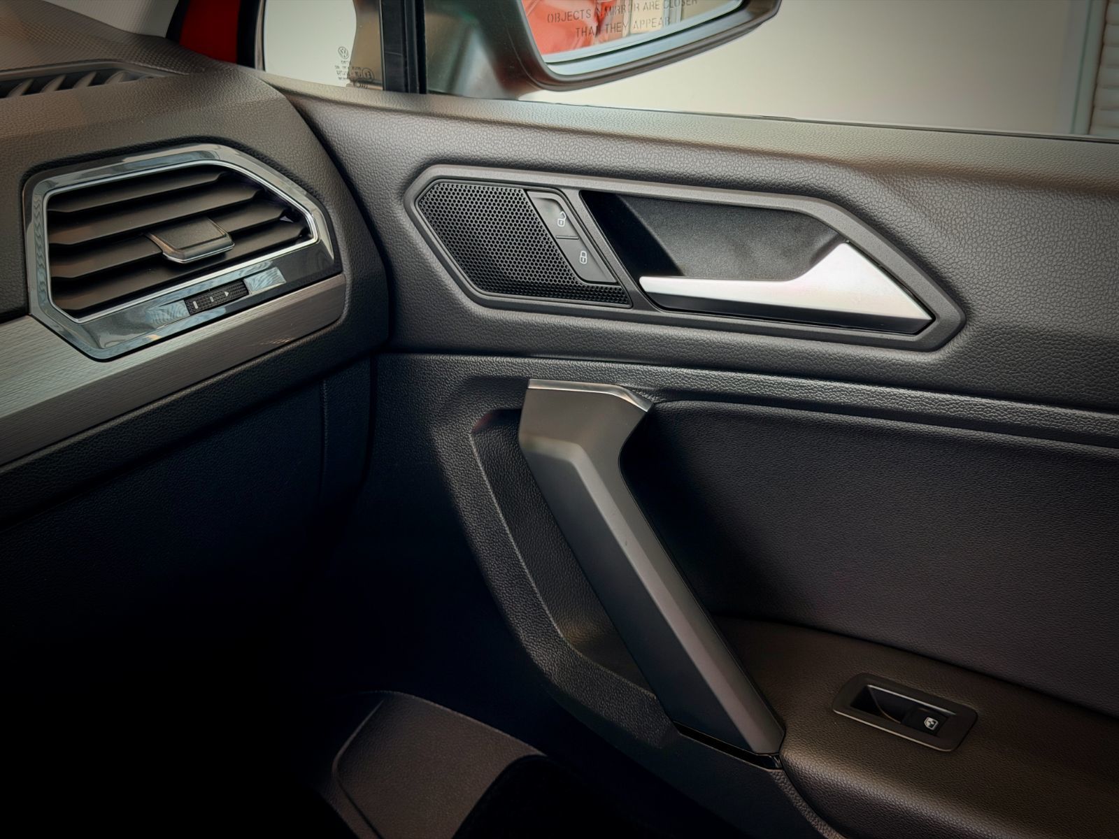 2019 Volkswagen Tiguan Comfortline-31