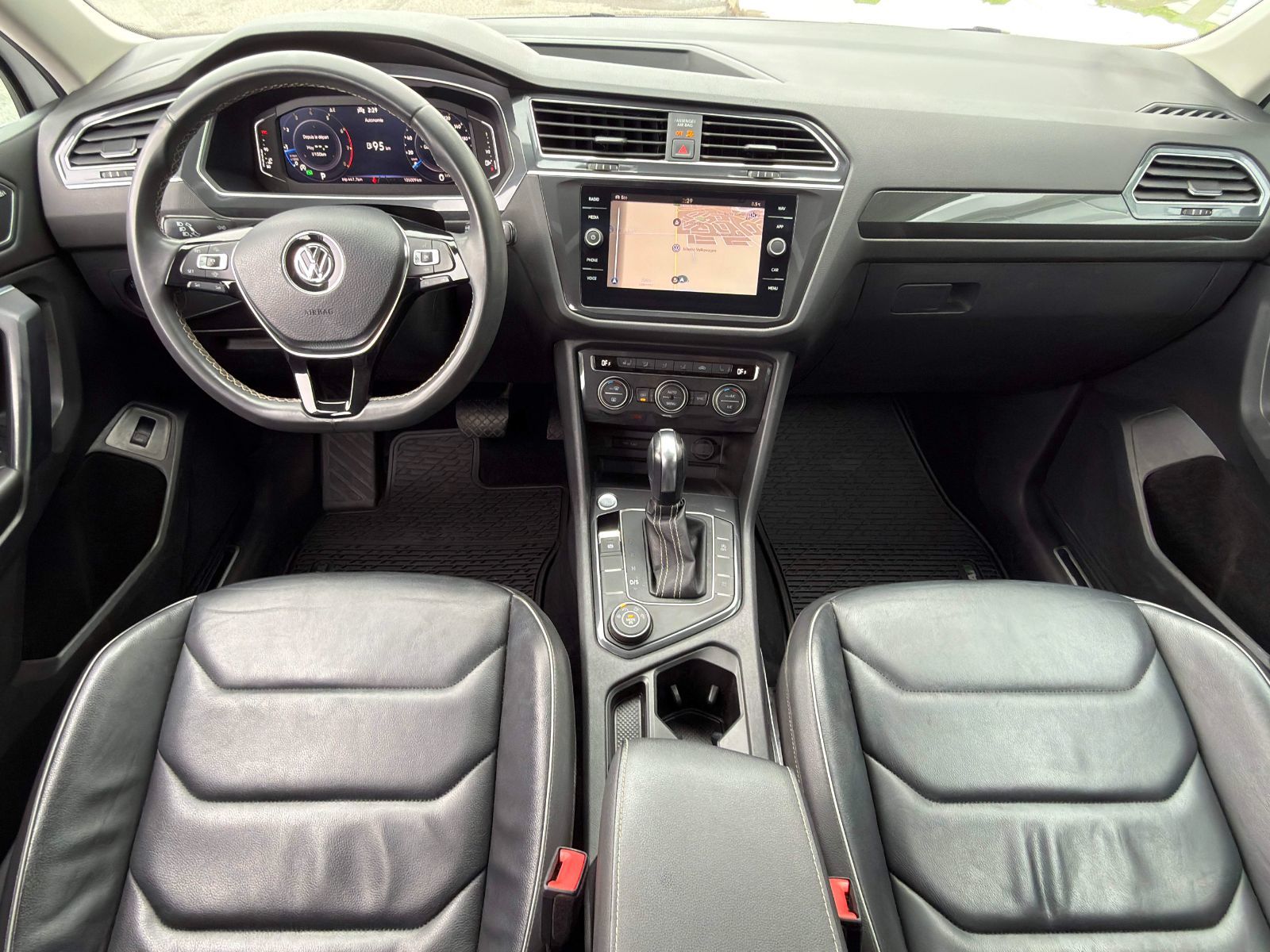 Volkswagen Tiguan Highline 2021-24