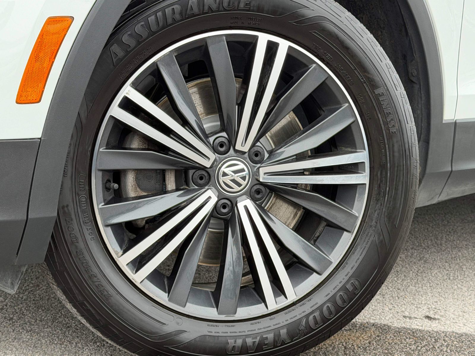 Volkswagen Tiguan Highline 2021-16