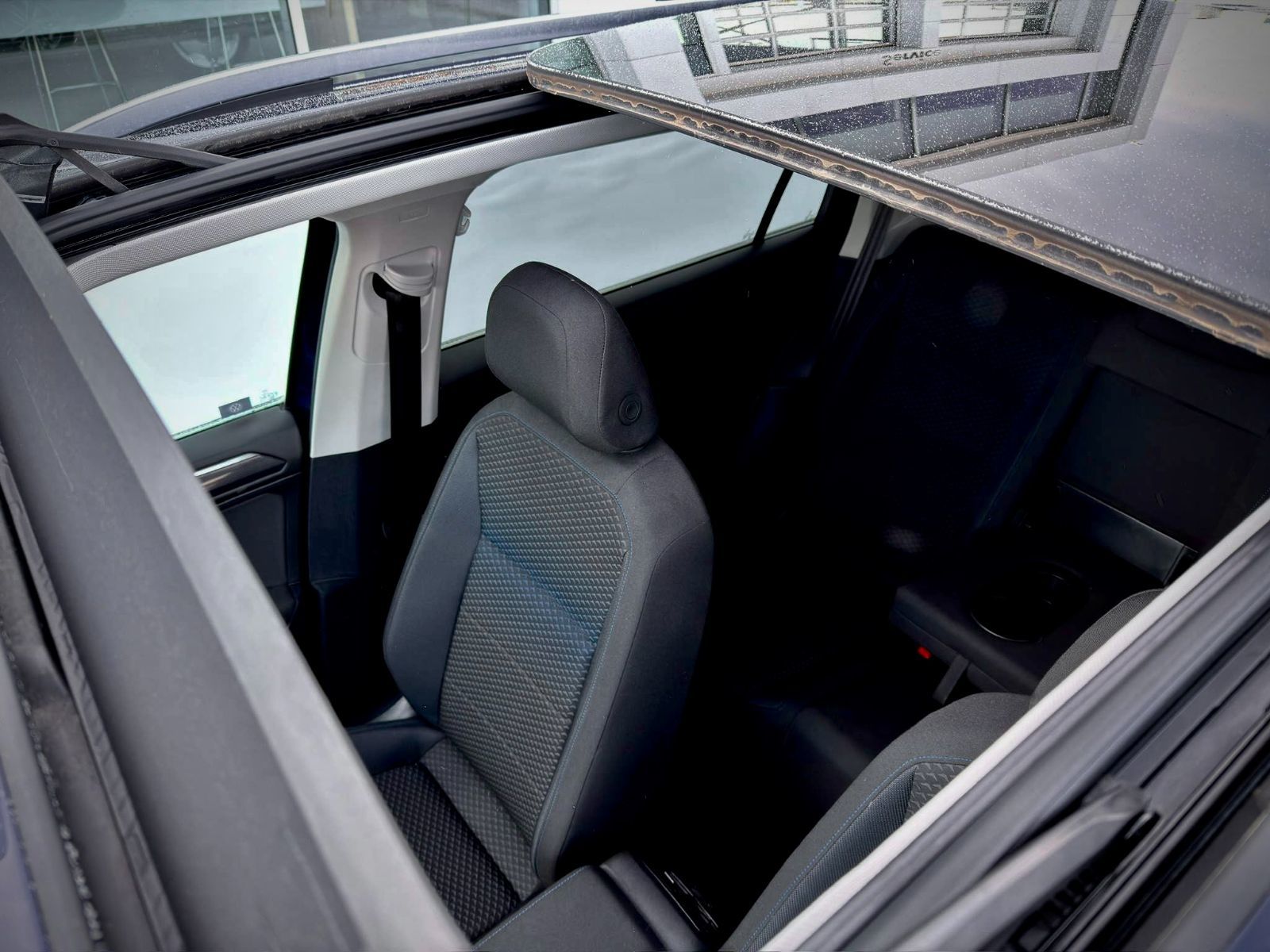 Volkswagen Tiguan Comfortline 2021-14