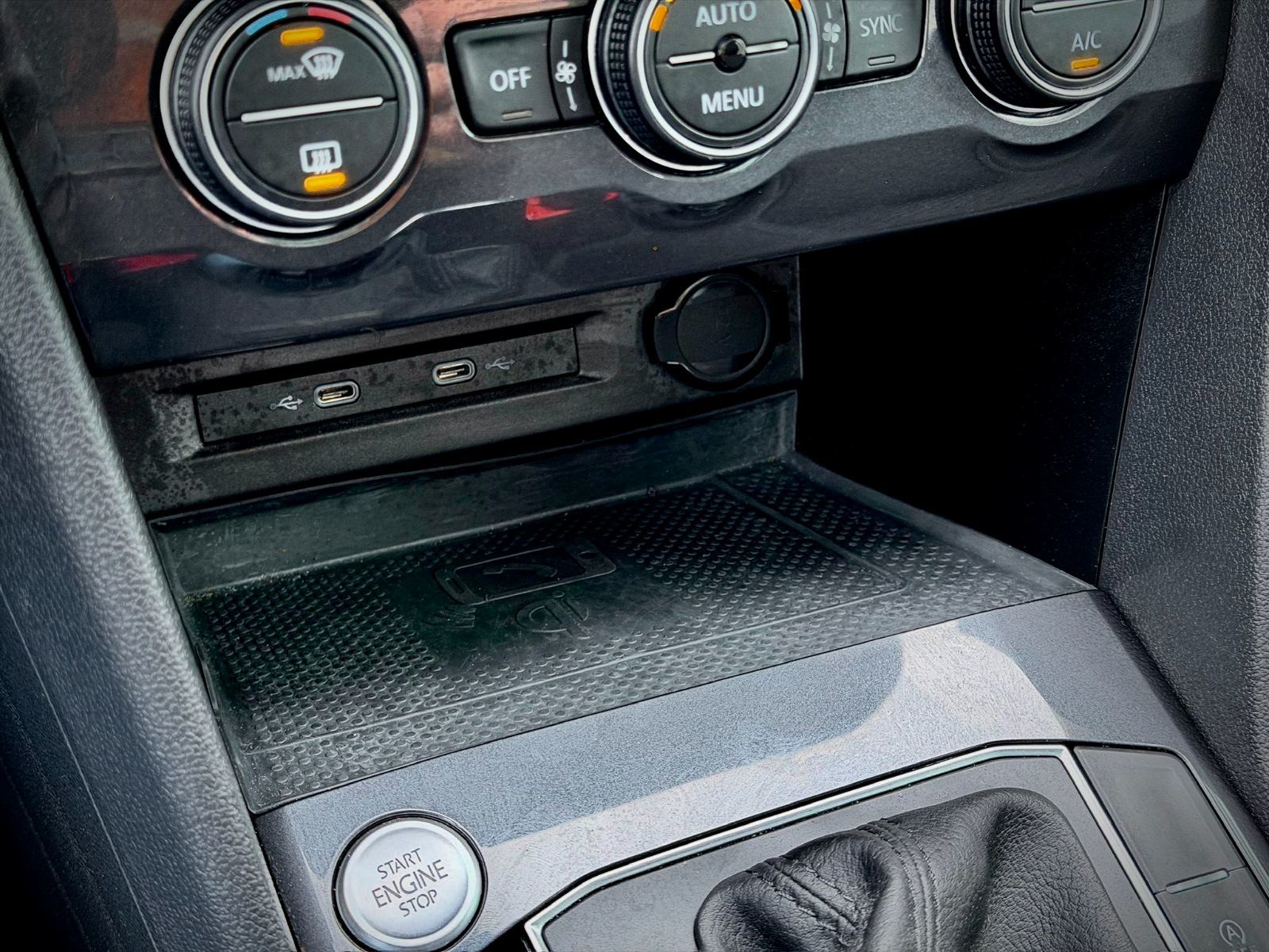 Volkswagen Tiguan Comfortline 2021-30