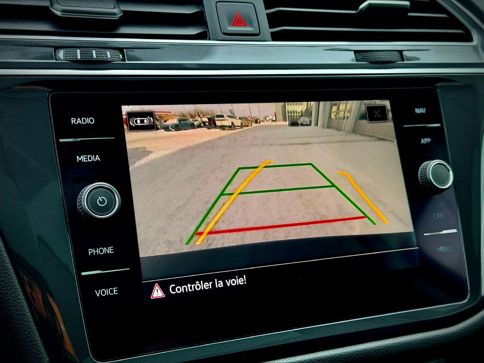 Volkswagen Tiguan Comfortline 2021-28