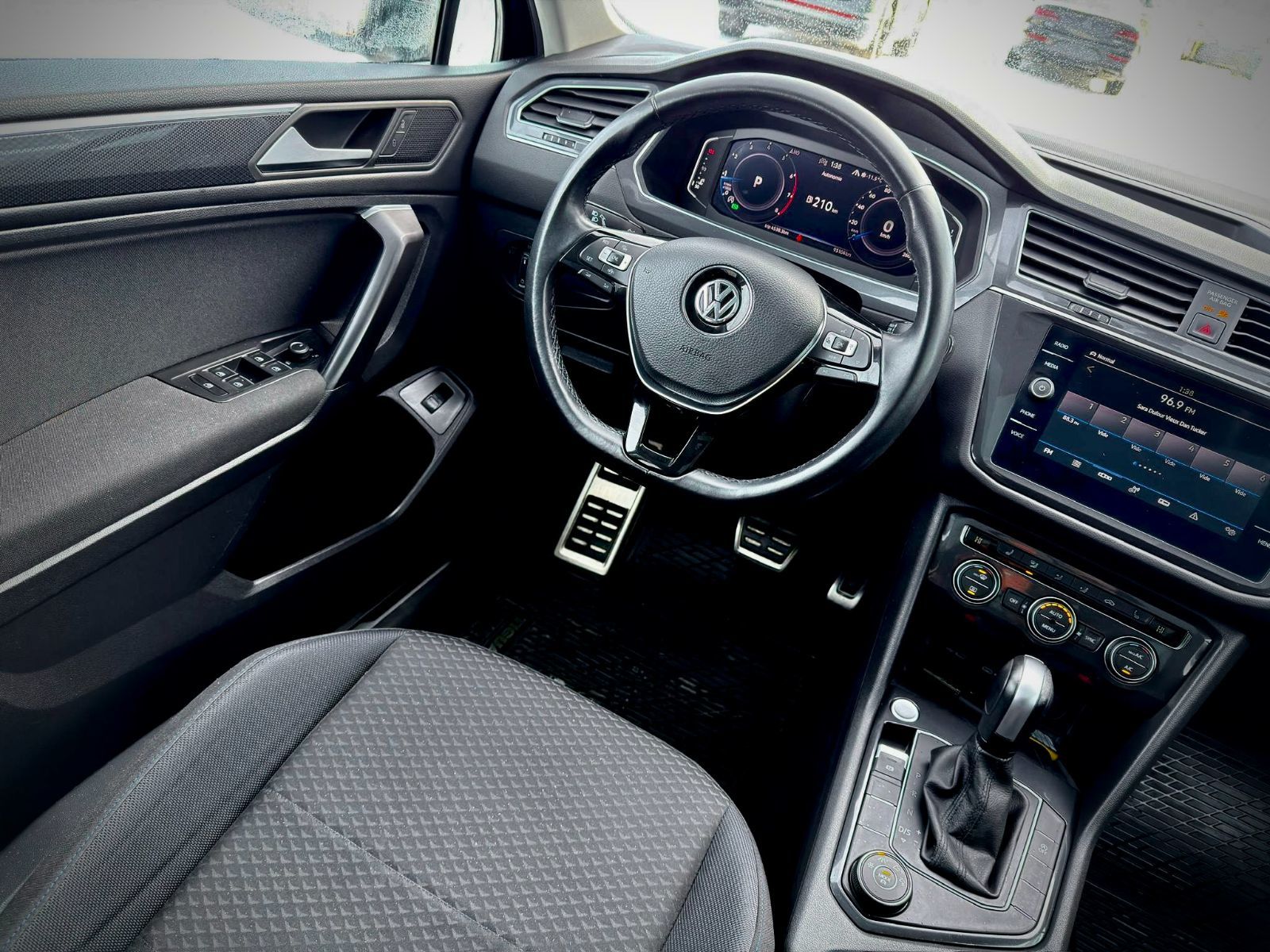 Volkswagen Tiguan Comfortline 2021-20
