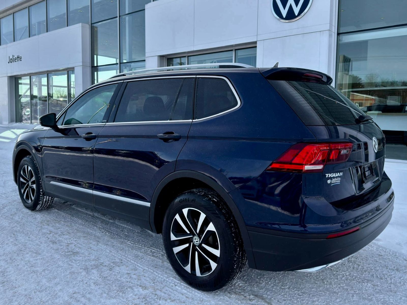 Volkswagen Tiguan Comfortline 2021-9