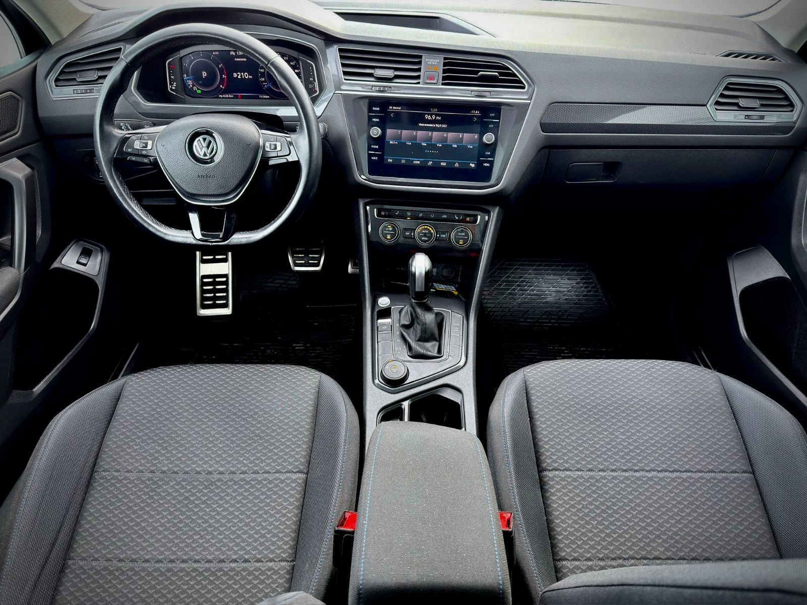 Volkswagen Tiguan Comfortline 2021-21