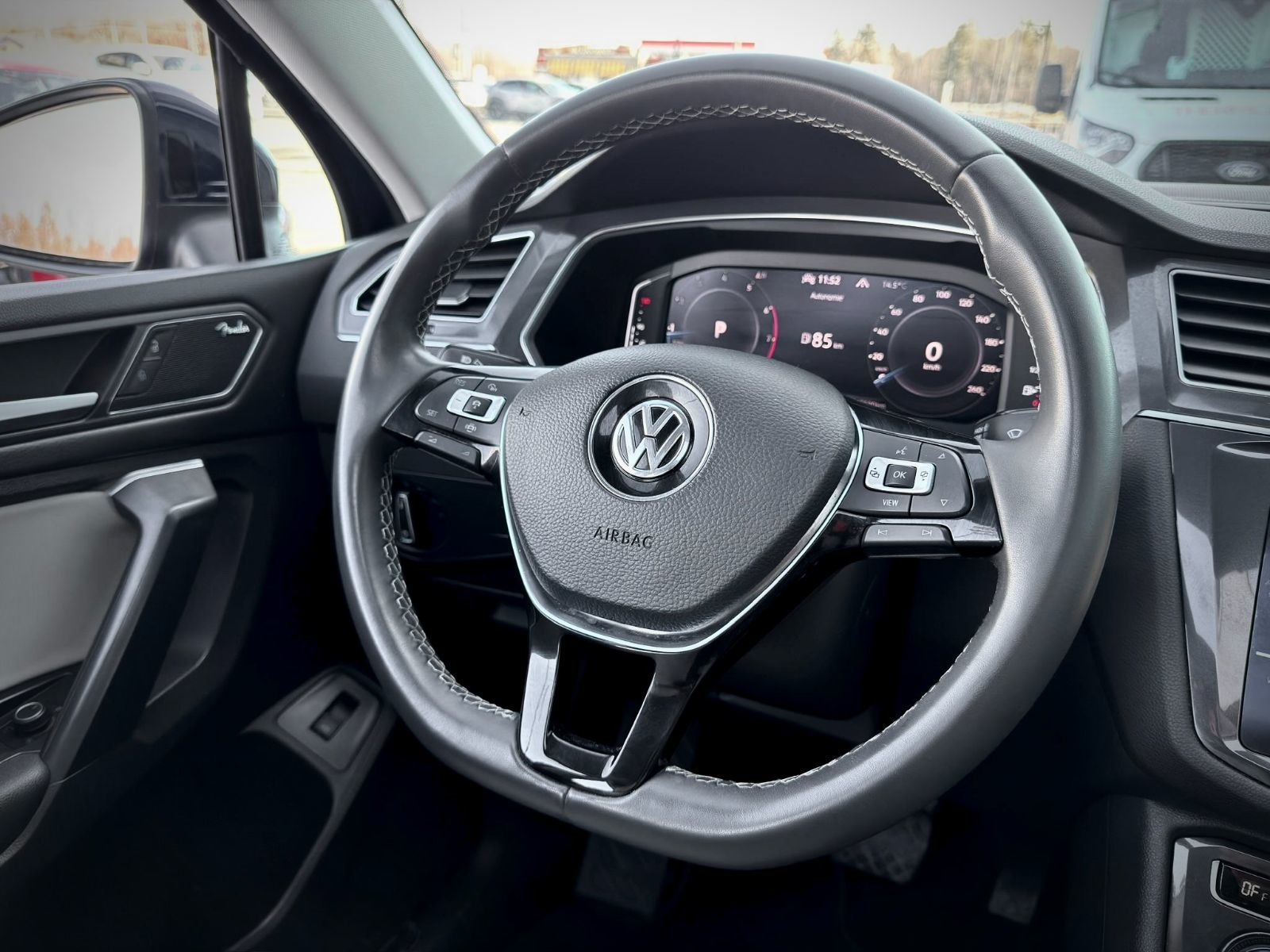 Volkswagen Tiguan Highline 2021-27