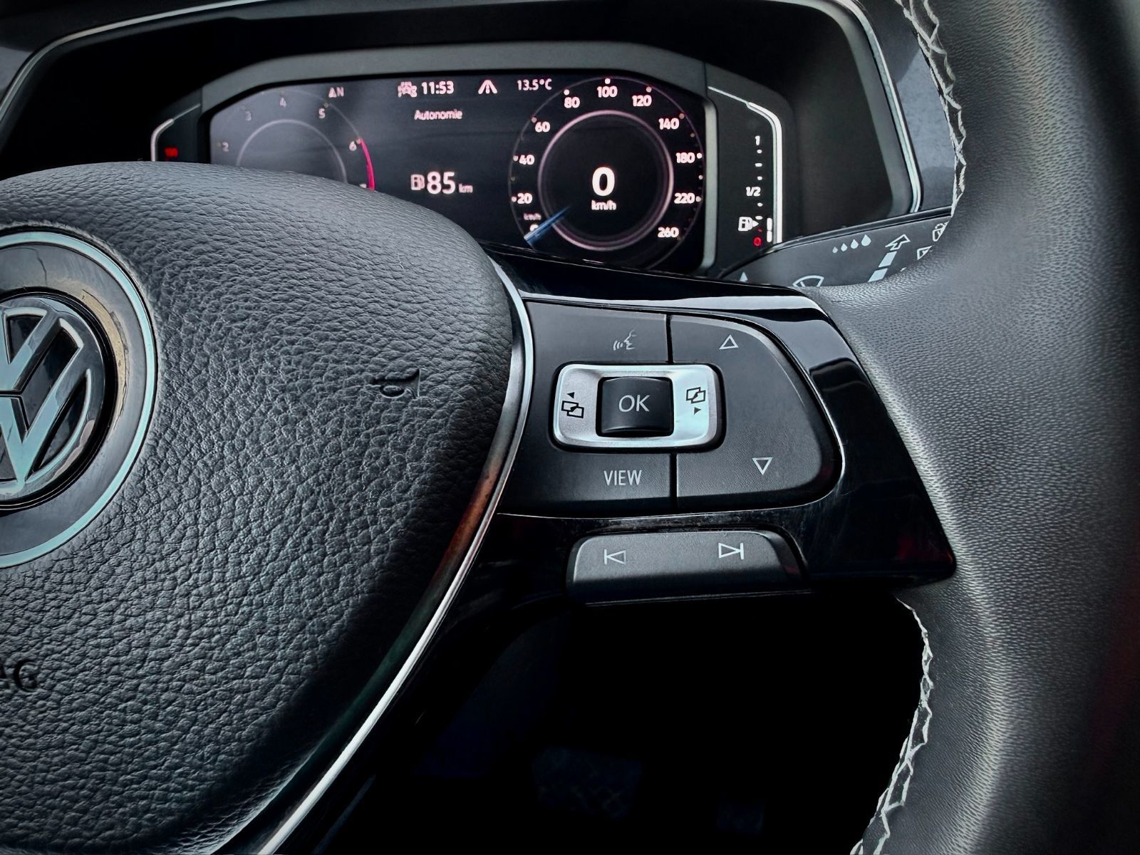 Volkswagen Tiguan Highline 2021-29